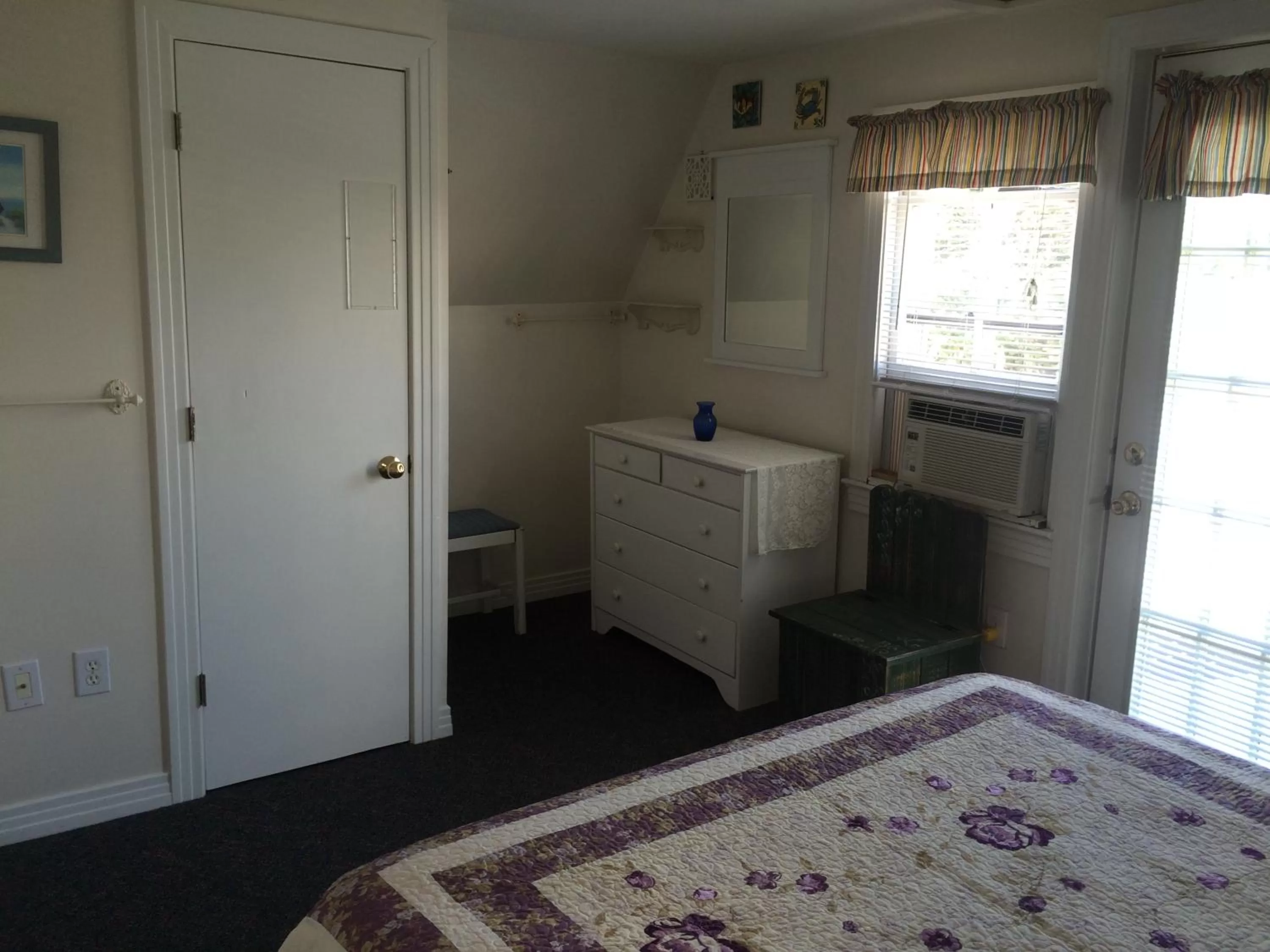 Bedroom in Angie's Guest Cottage
