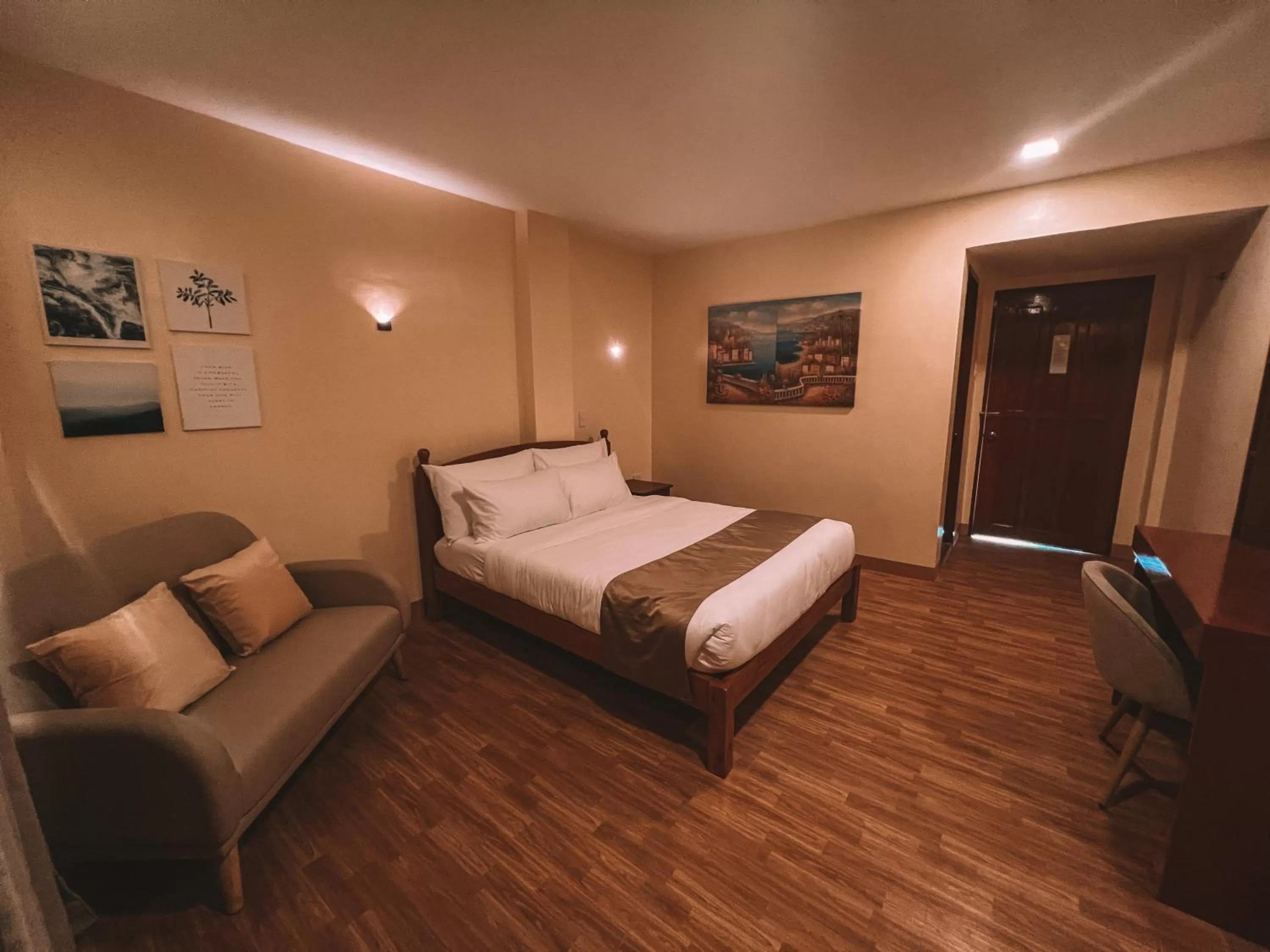 Bed in Rufana Suites