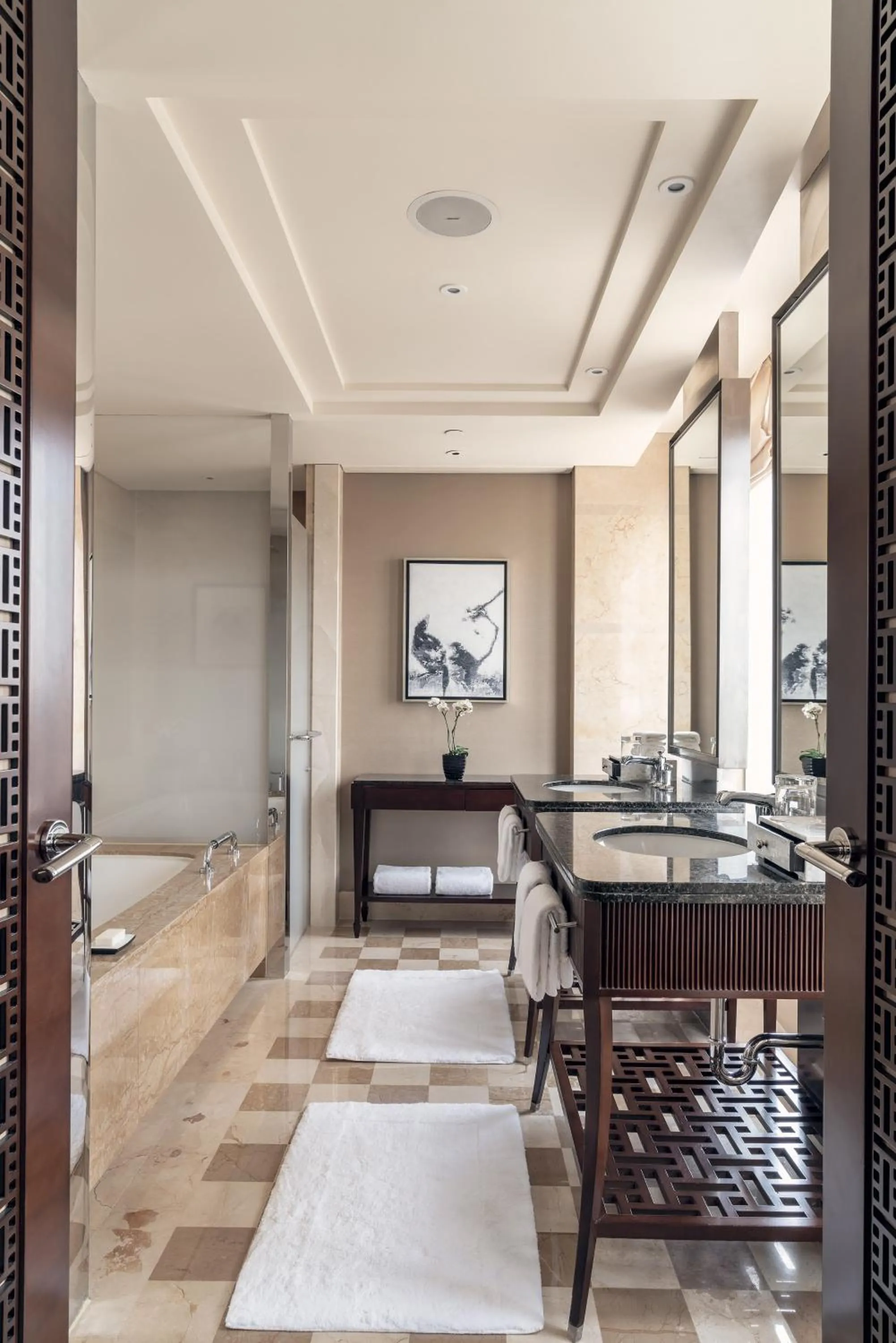 Bathroom in Four Seasons Hotel Beijing