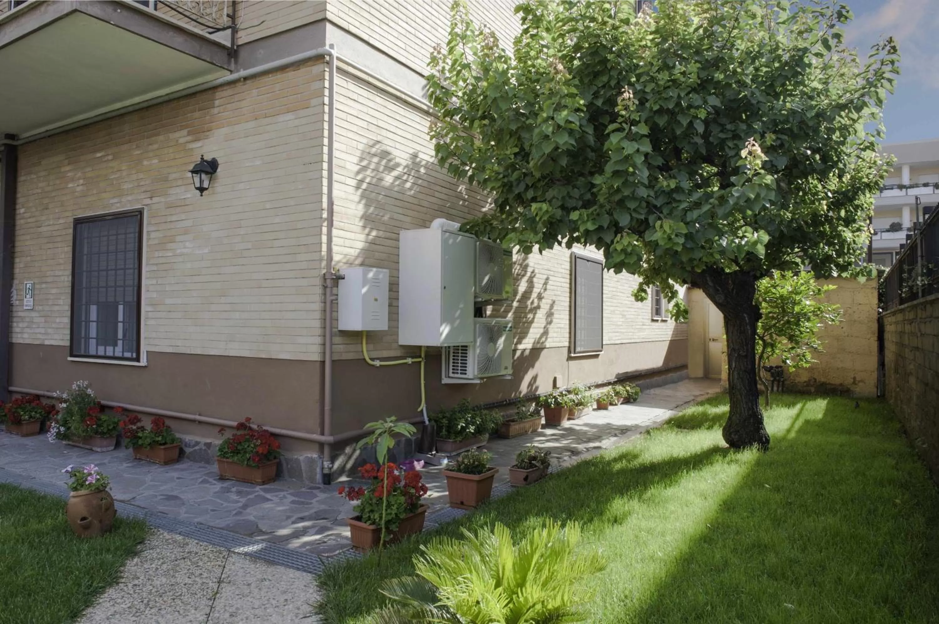 Garden view in Il Giardino dell'Eden