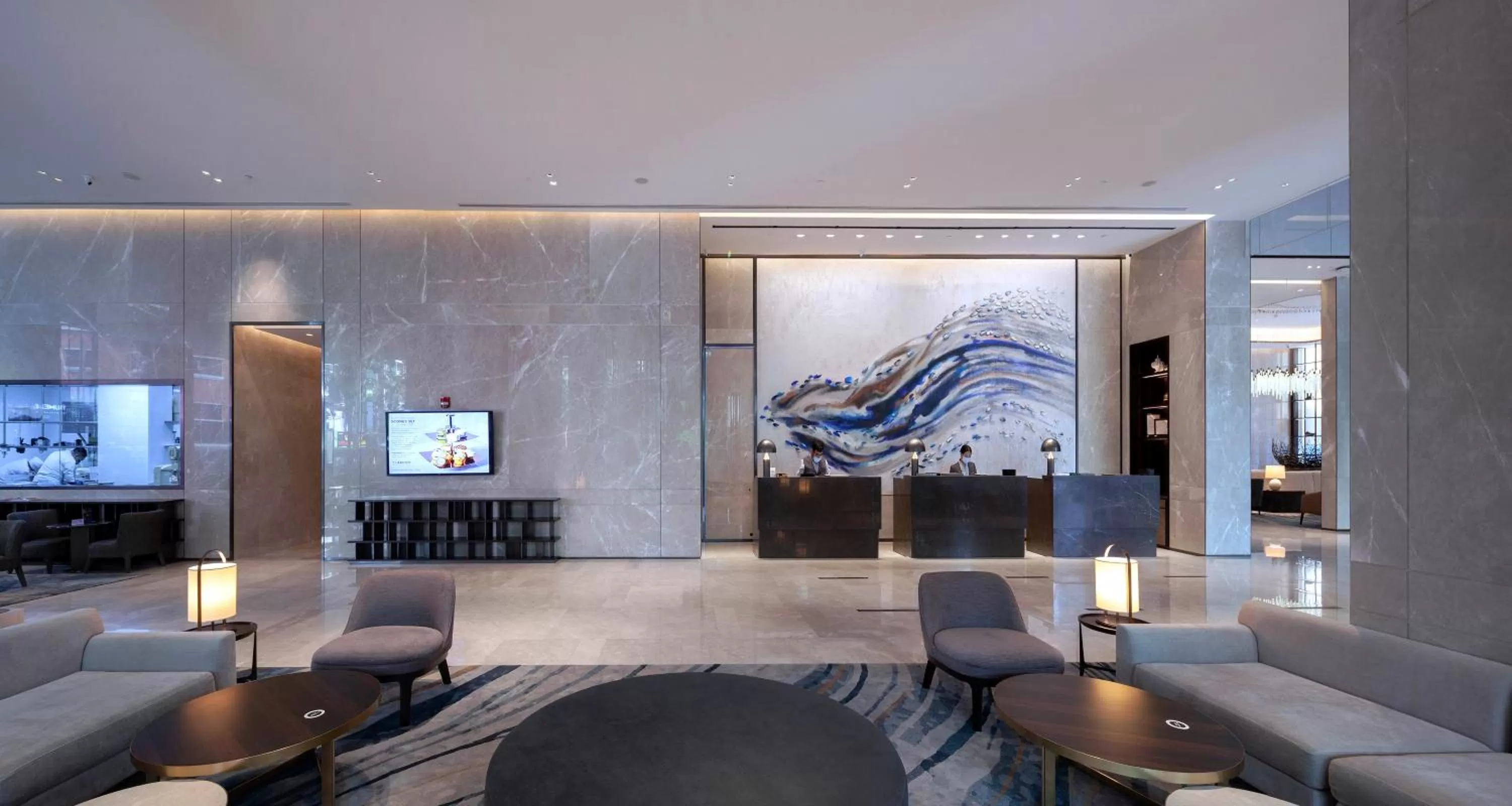 Lobby or reception in Carlton Hotel Bangkok Sukhumvit