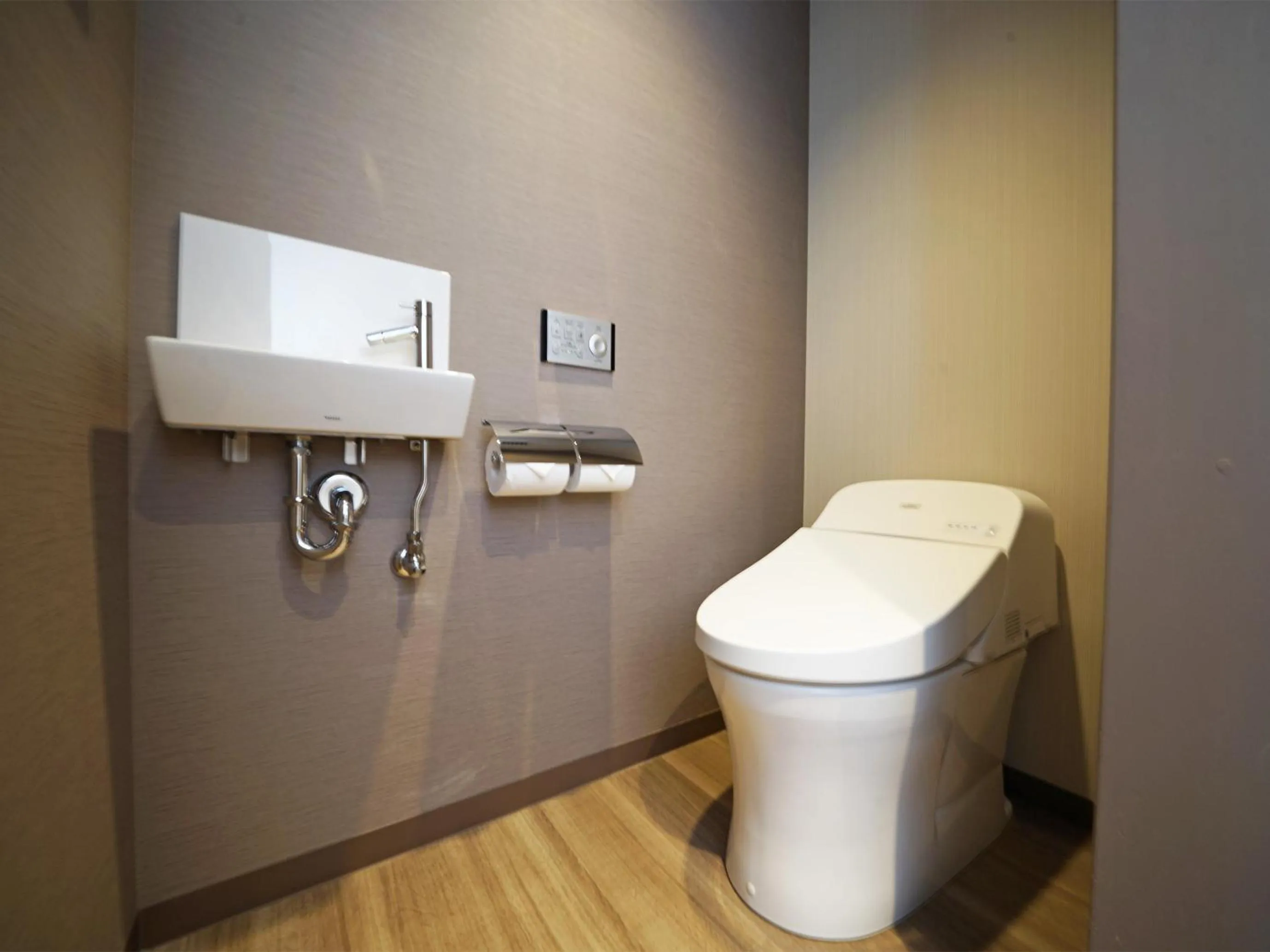 Toilet in the square hotel Yokohama Minatomirai