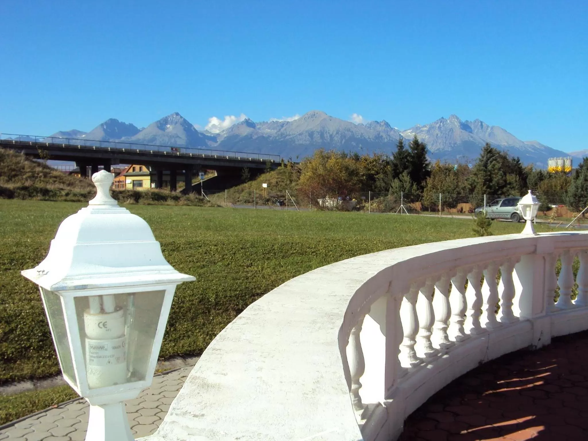 Facade/entrance in Pension Velický Zámoček