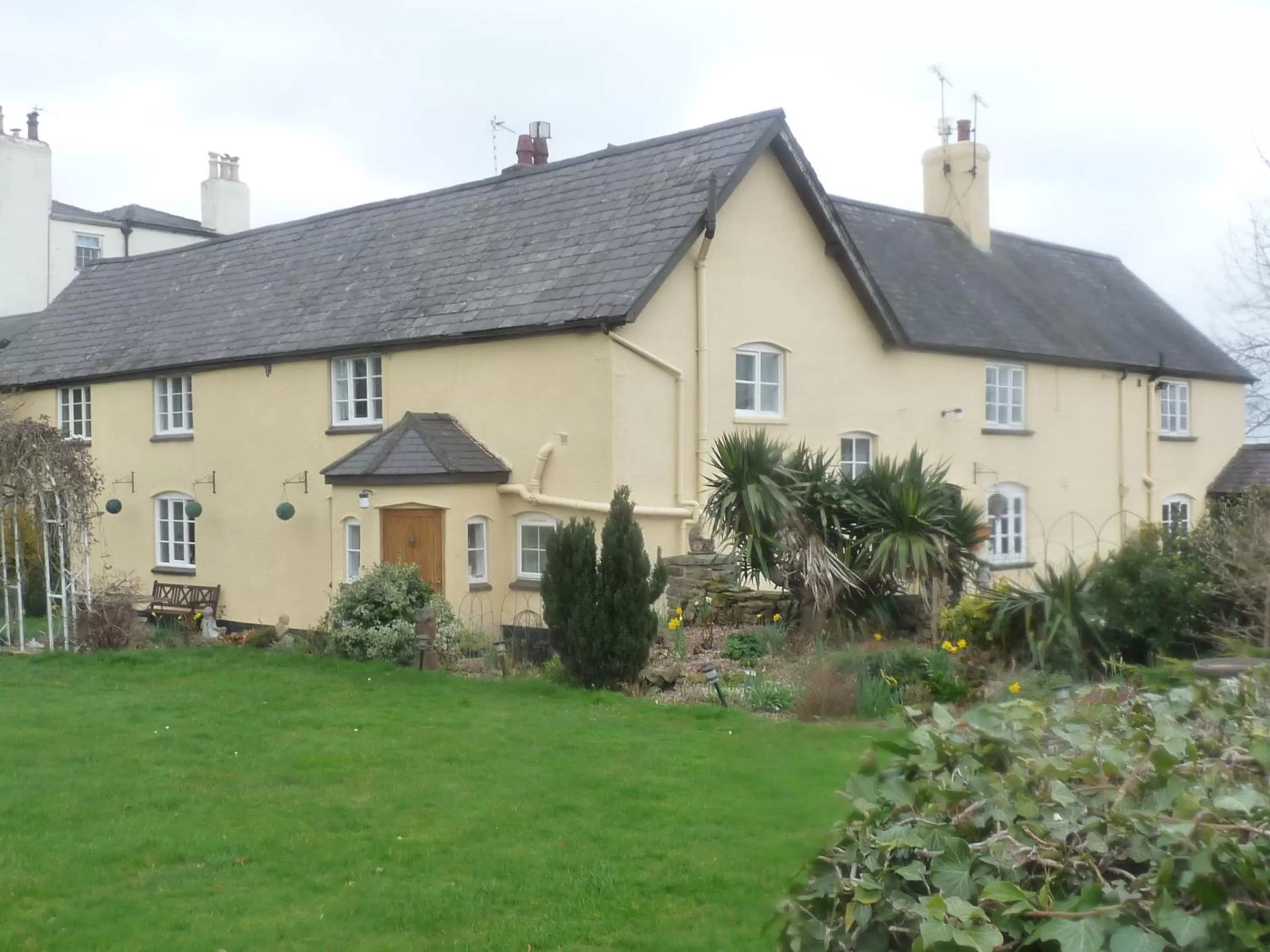 Facade/entrance in Oakenholt Farm Bed and Breakfast