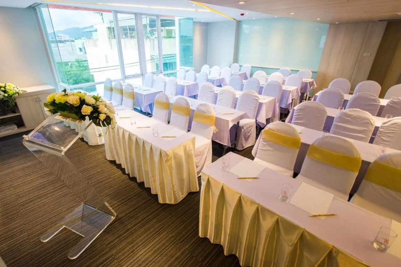 Banquet/Function facilities in Crystal Hotel Hat Yai