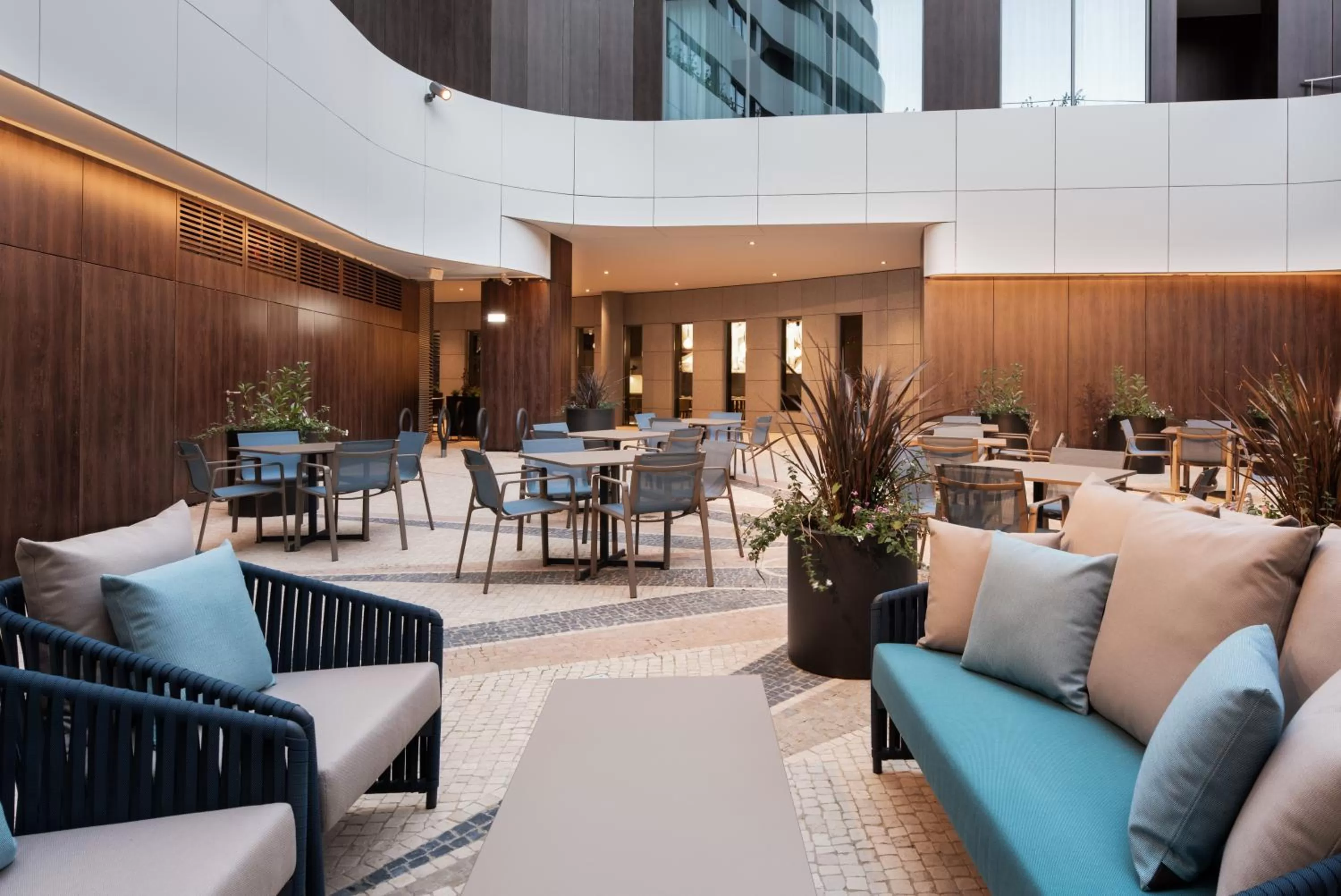 Patio in Eurostars Universal Lisboa