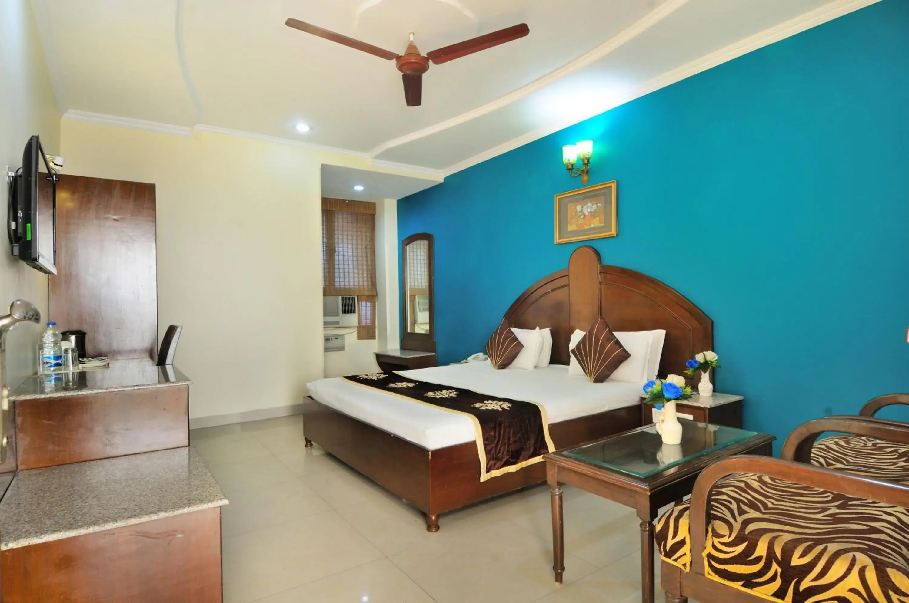 Living room in Hotel Maharaja Residency Living room in Hotel Maharaja Residency