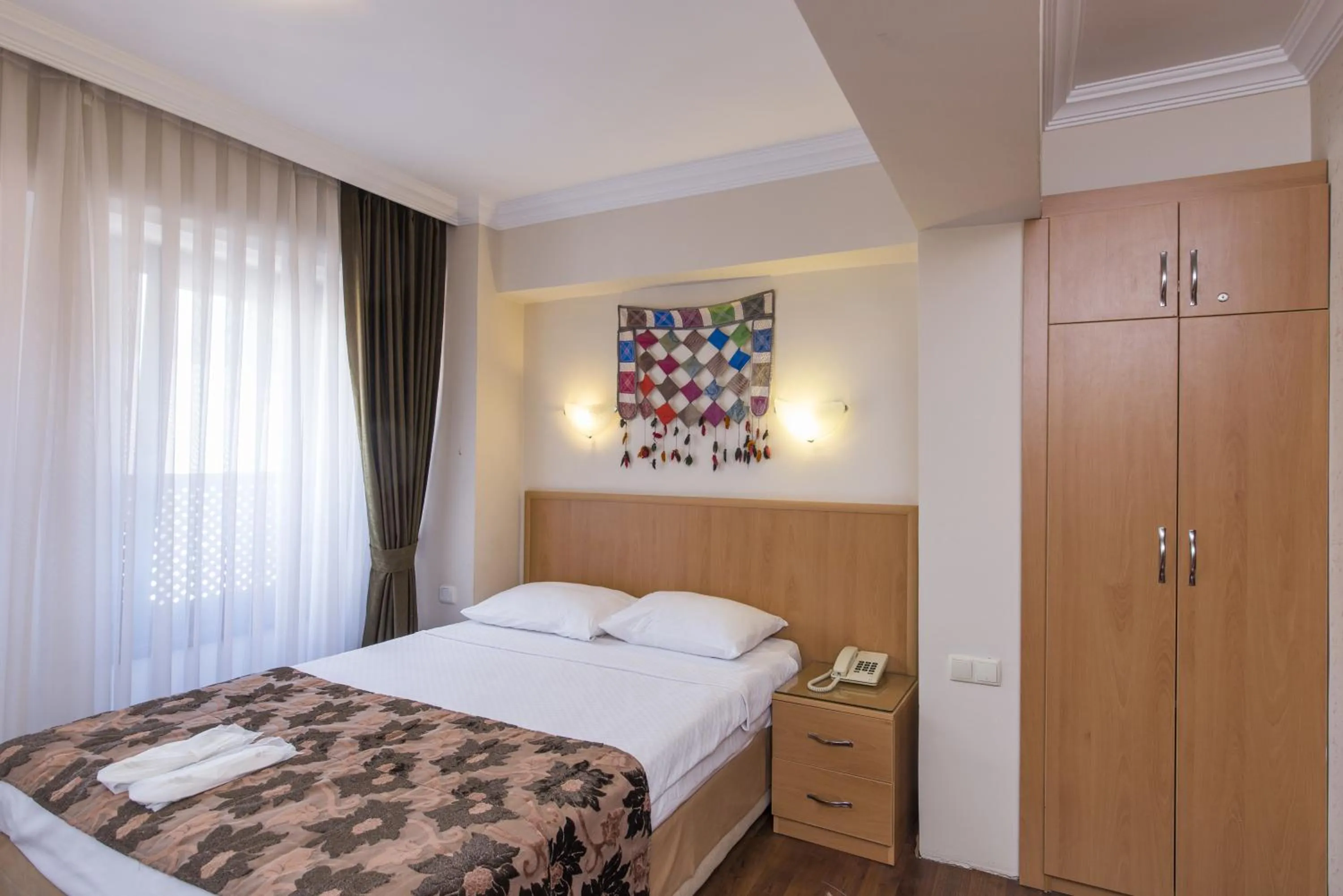 Photo of the whole room, Bed in Deniz Houses