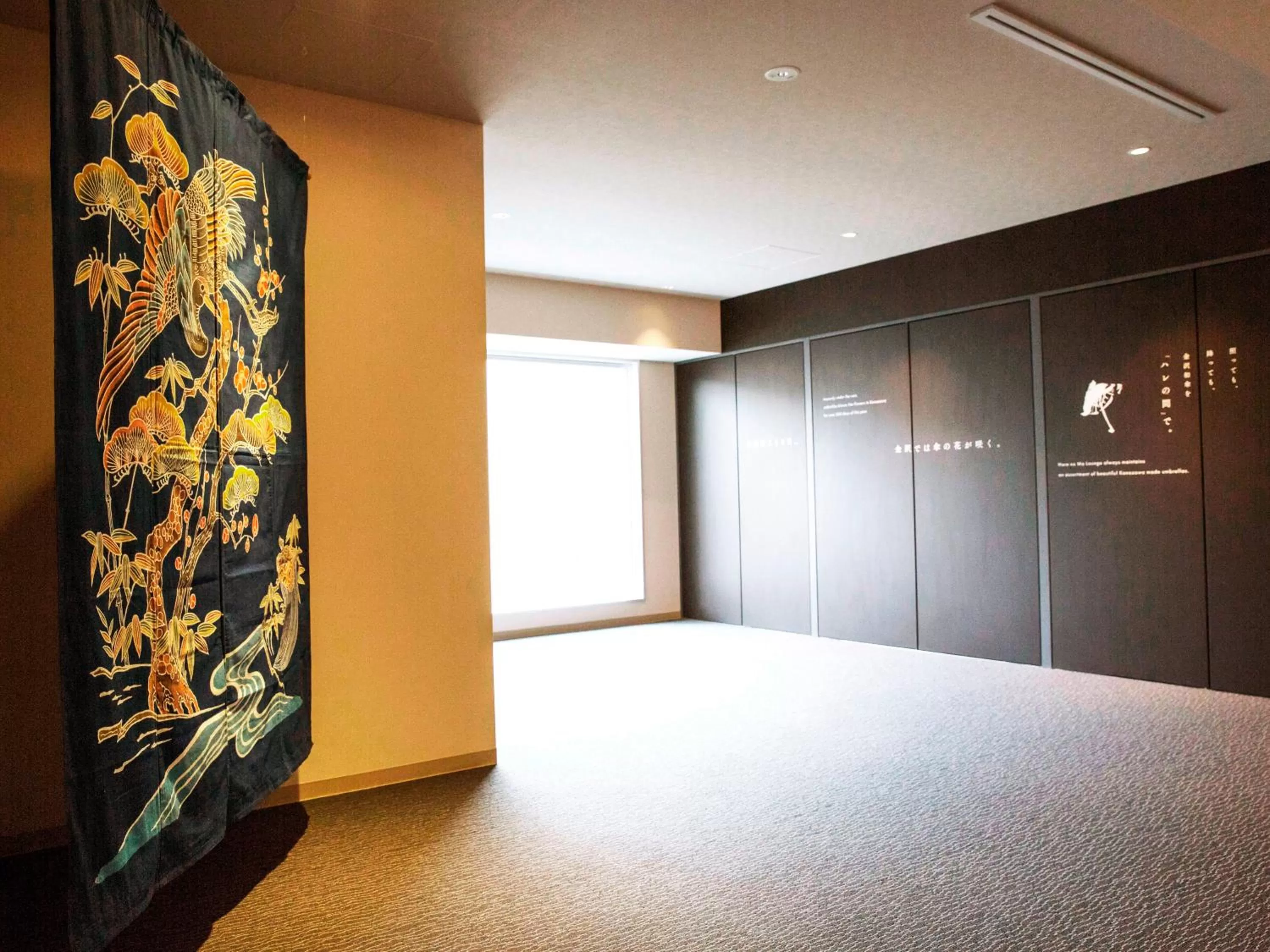 Area and facilities in UAN kanazawa