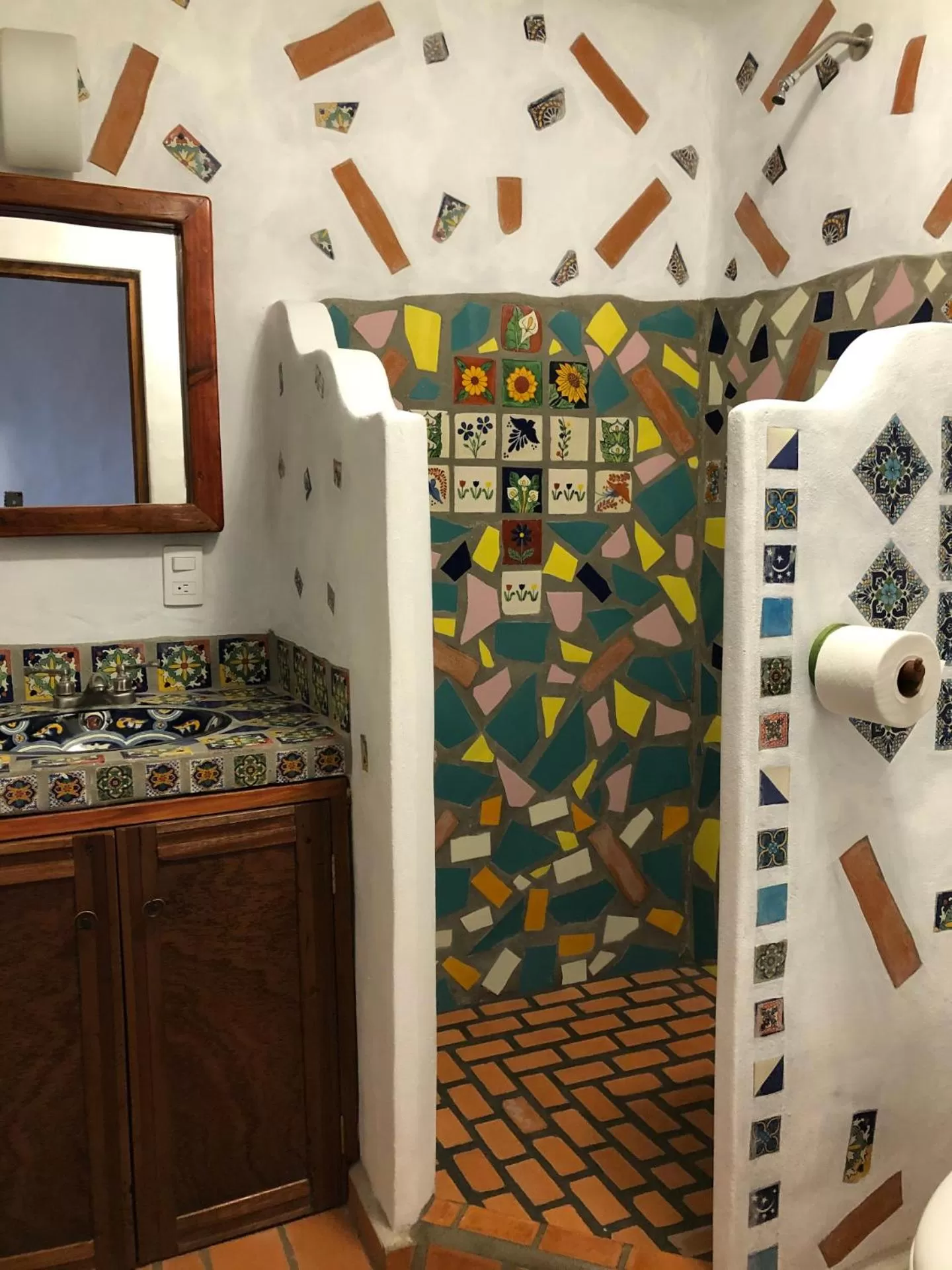 Toilet in Casa Miguel Arcangel