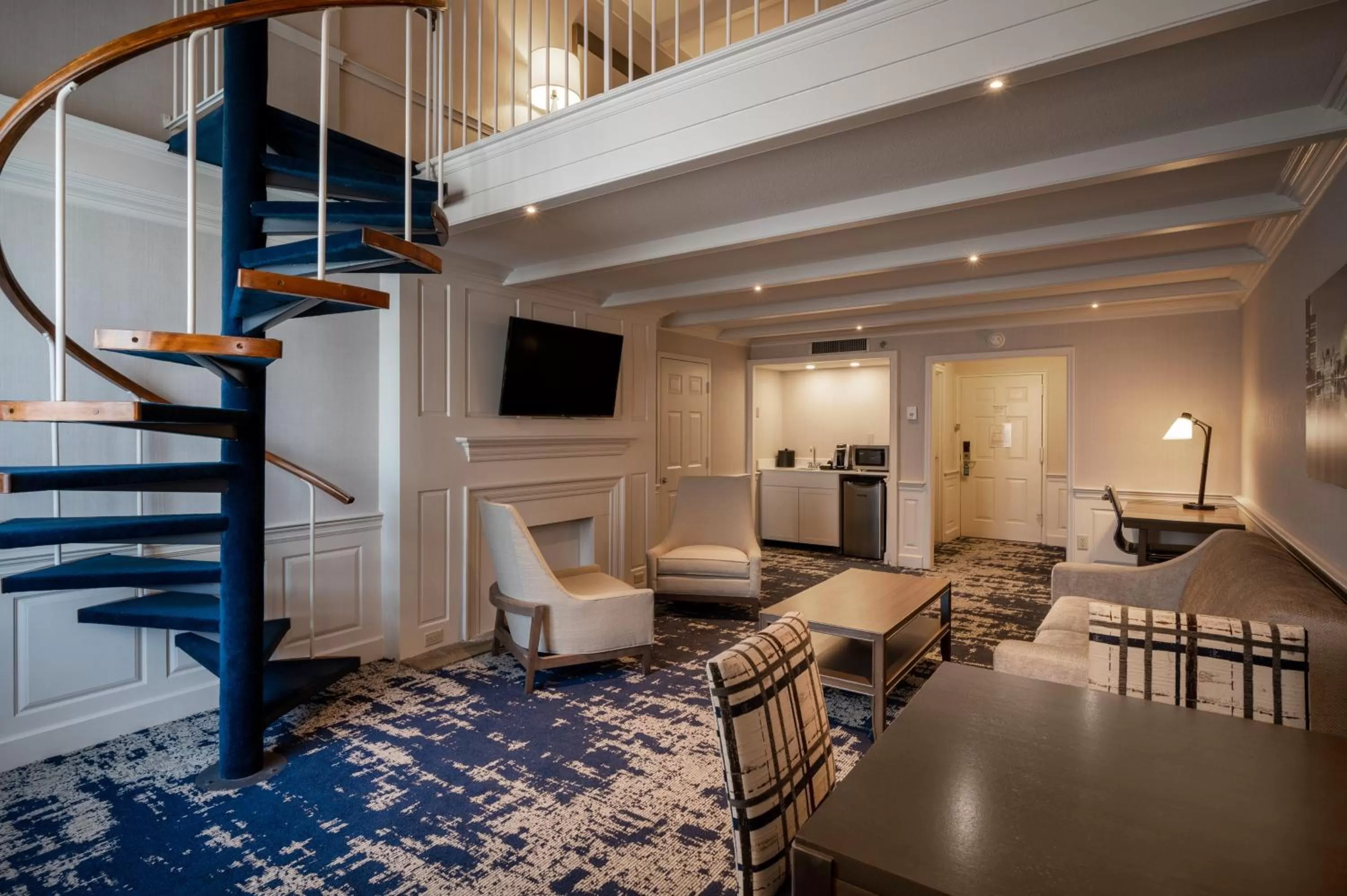 Bedroom in Crowne Plaza Albany - The Desmond Hotel