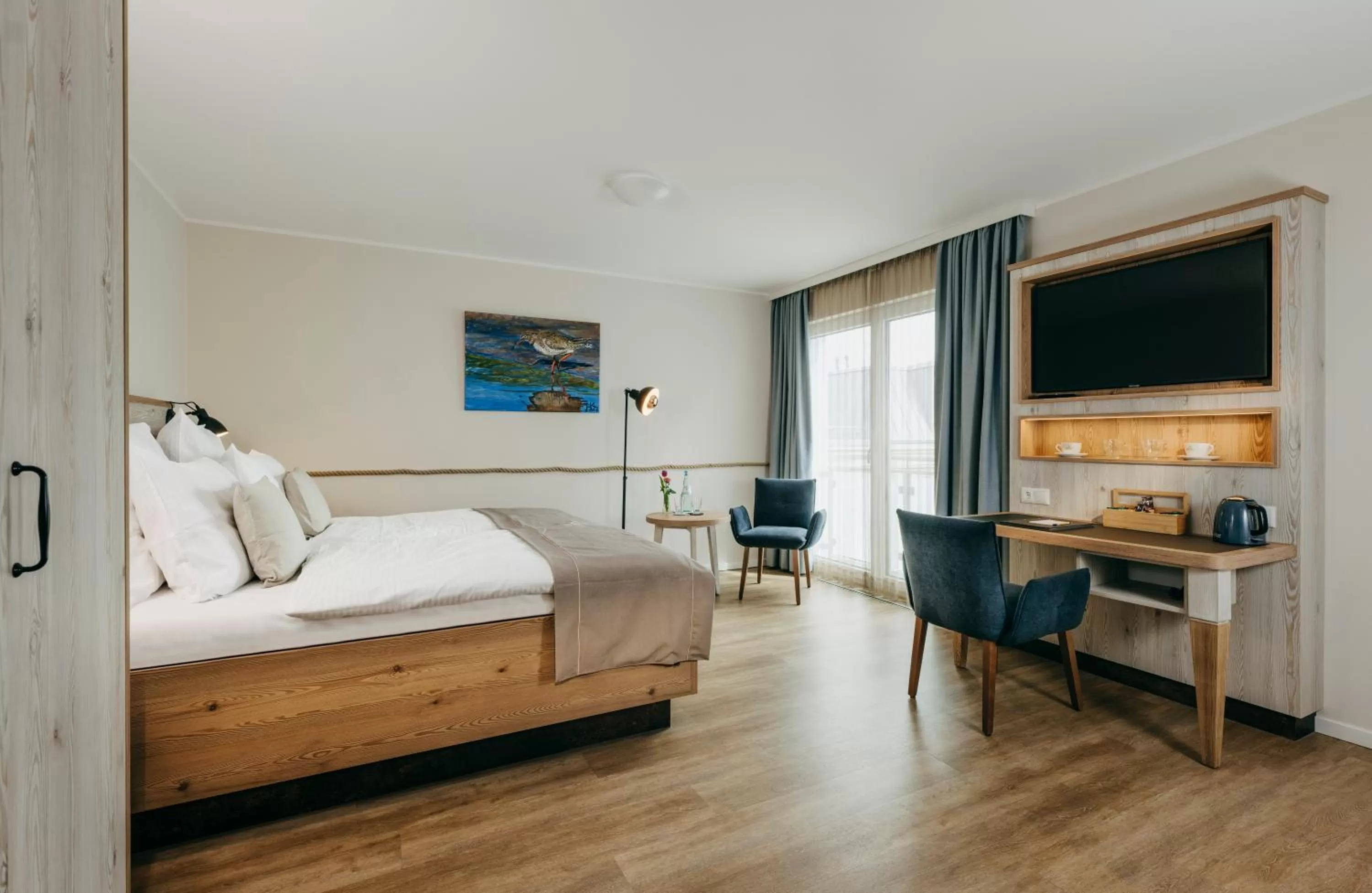 Photo of the whole room, Bed in Hotel Alter Muschelsaal