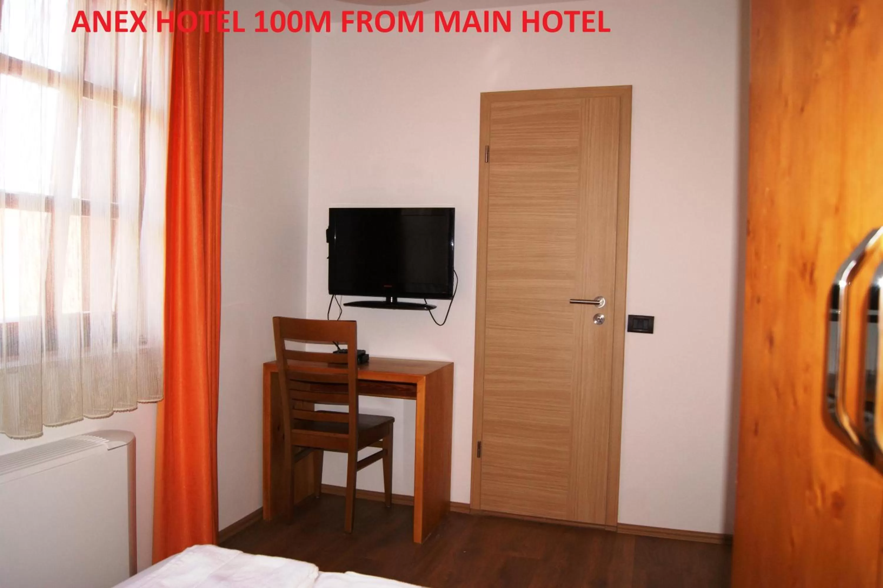 Decorative detail, TV/Entertainment Center in Hotel Prizreni