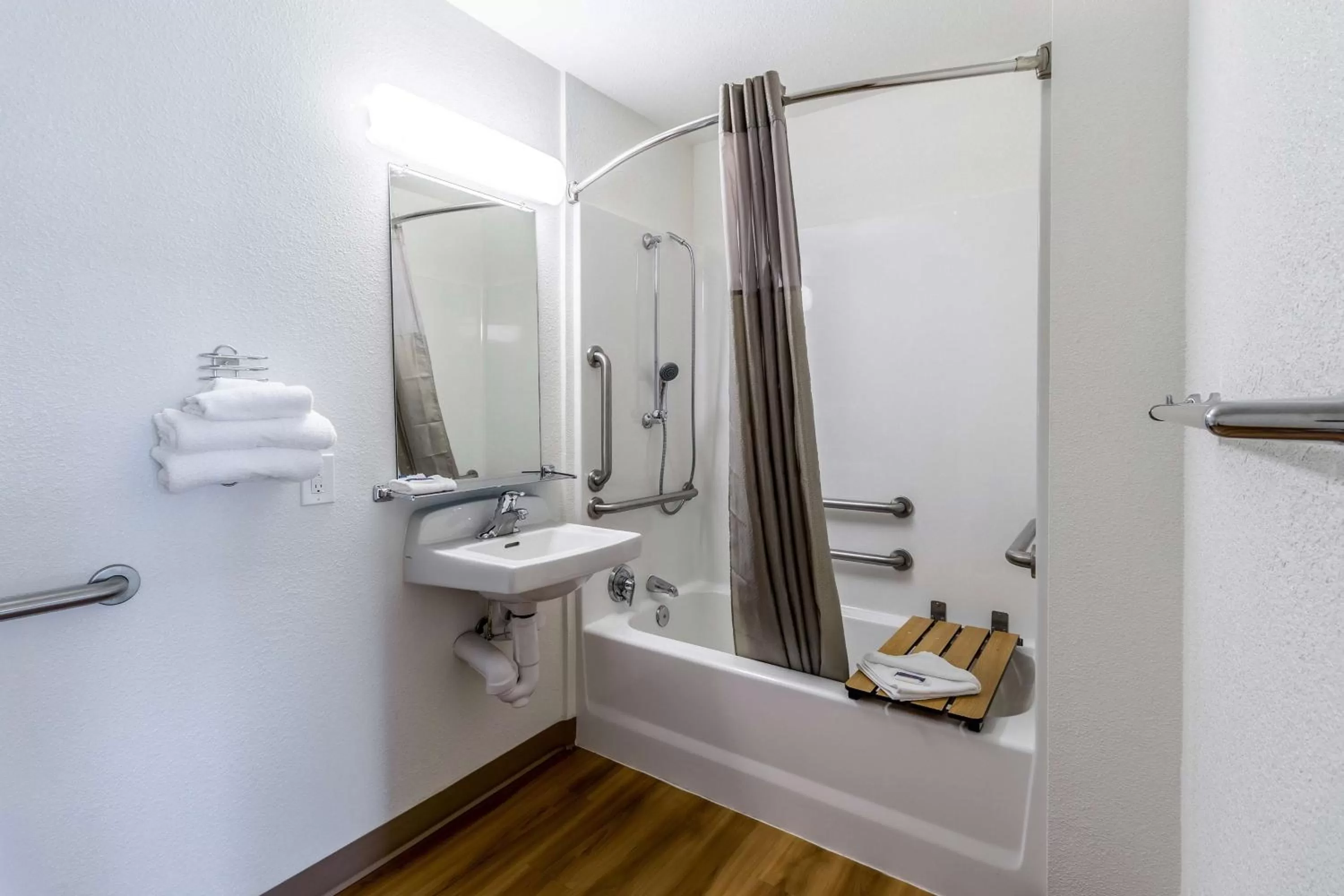 Shower in Motel 6-Kirkland, WA - North Kirkland