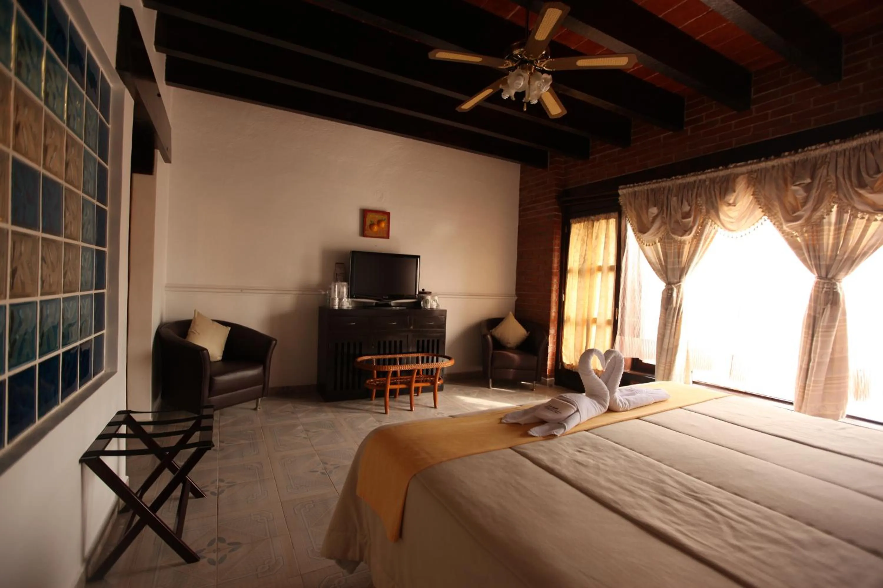 Photo of the whole room, Bed in La Capilla Hotel Boutique