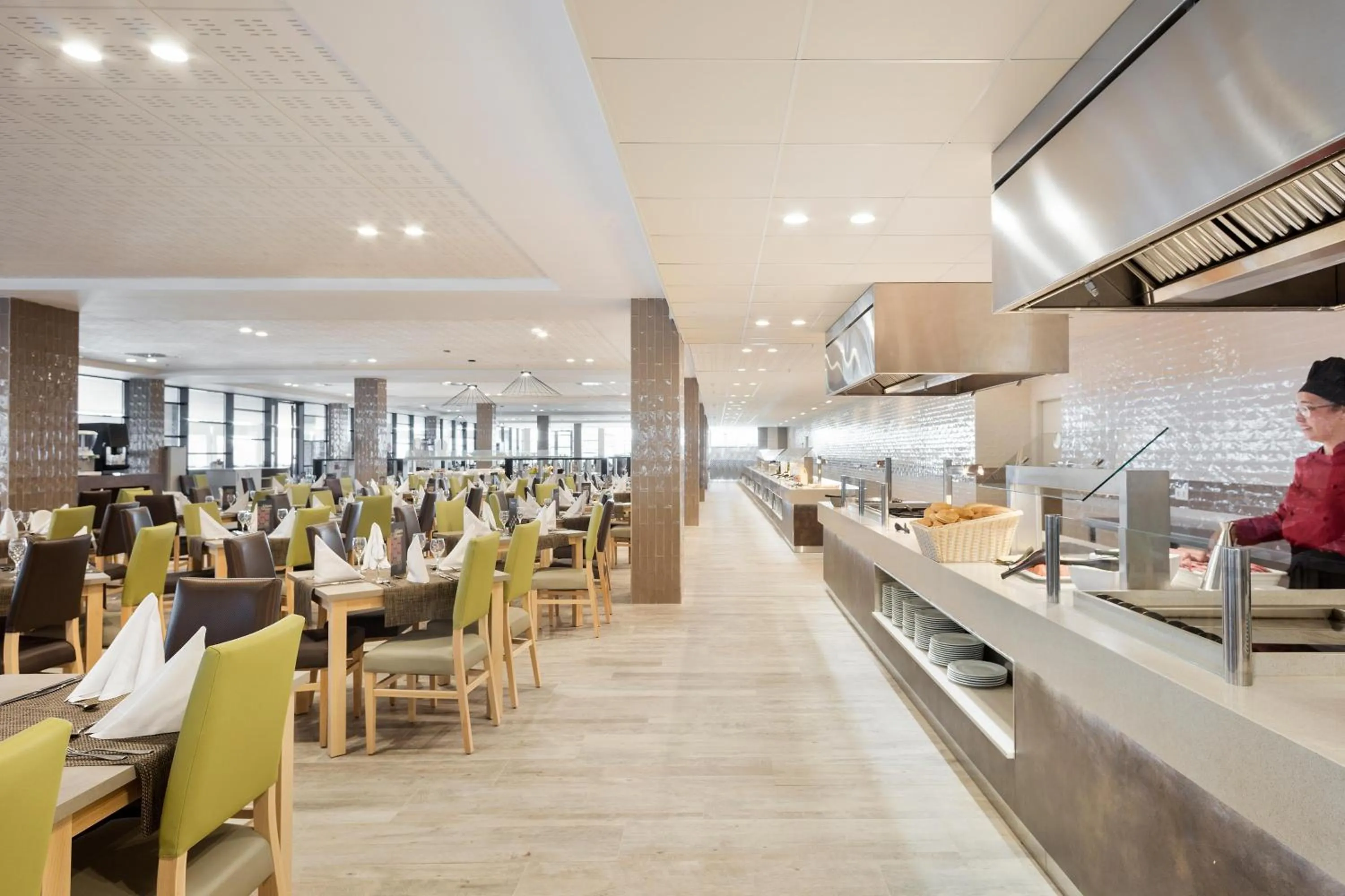 Restaurant/places to eat in Hotel Best Costa Ballena