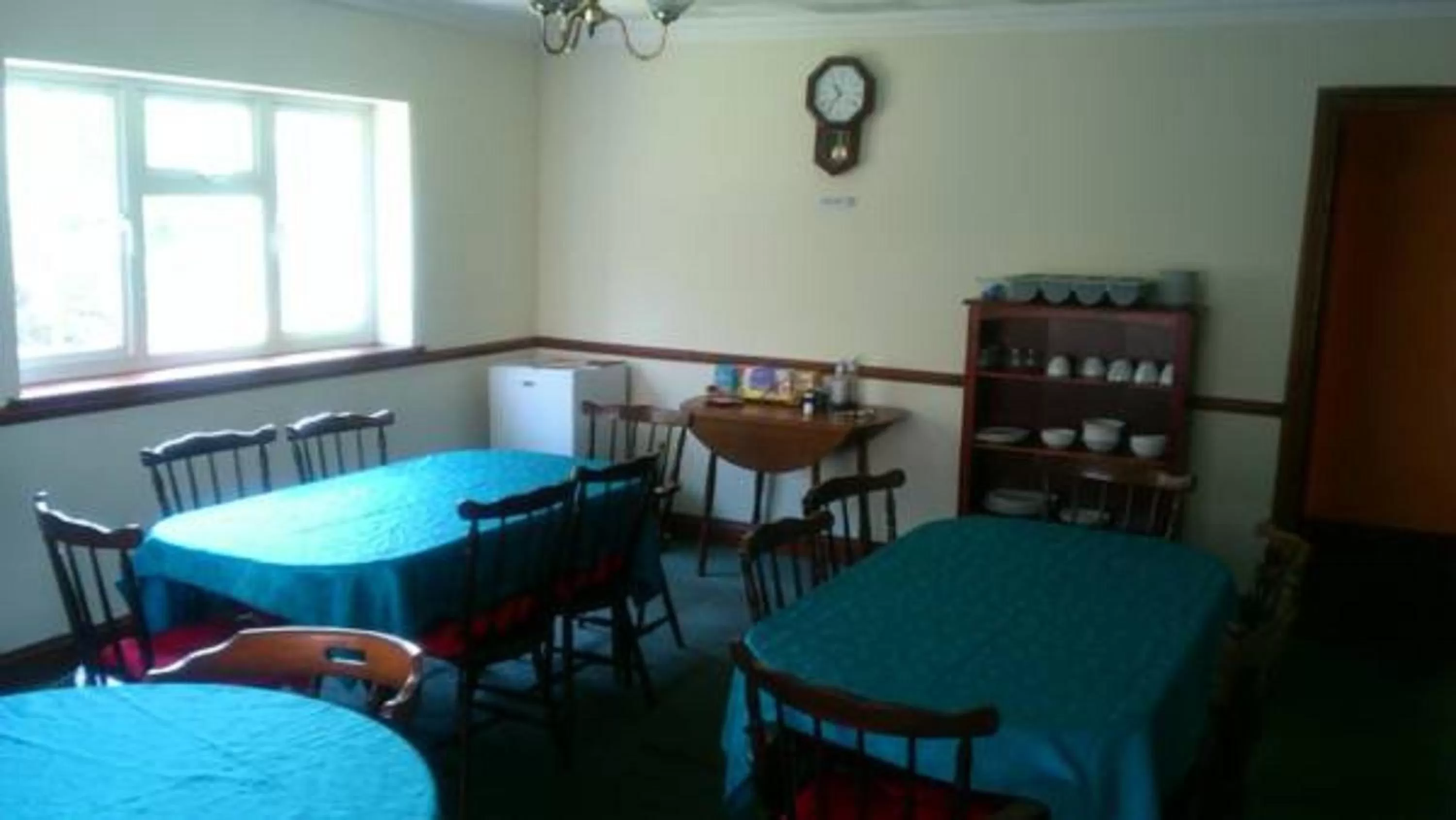 Restaurant/places to eat in The Lodge Guest House