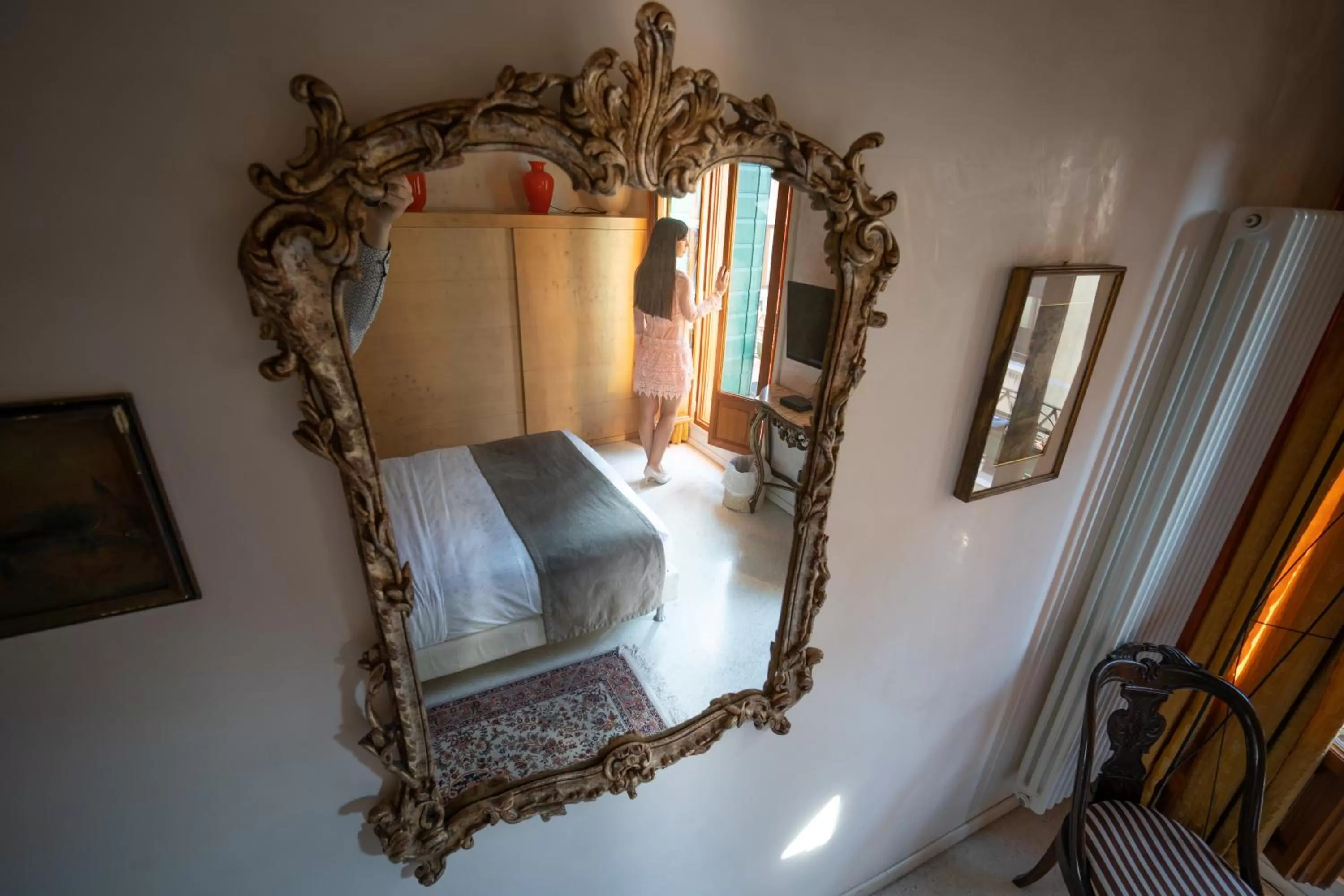 Decorative detail, Bed in Palazzo San Luca