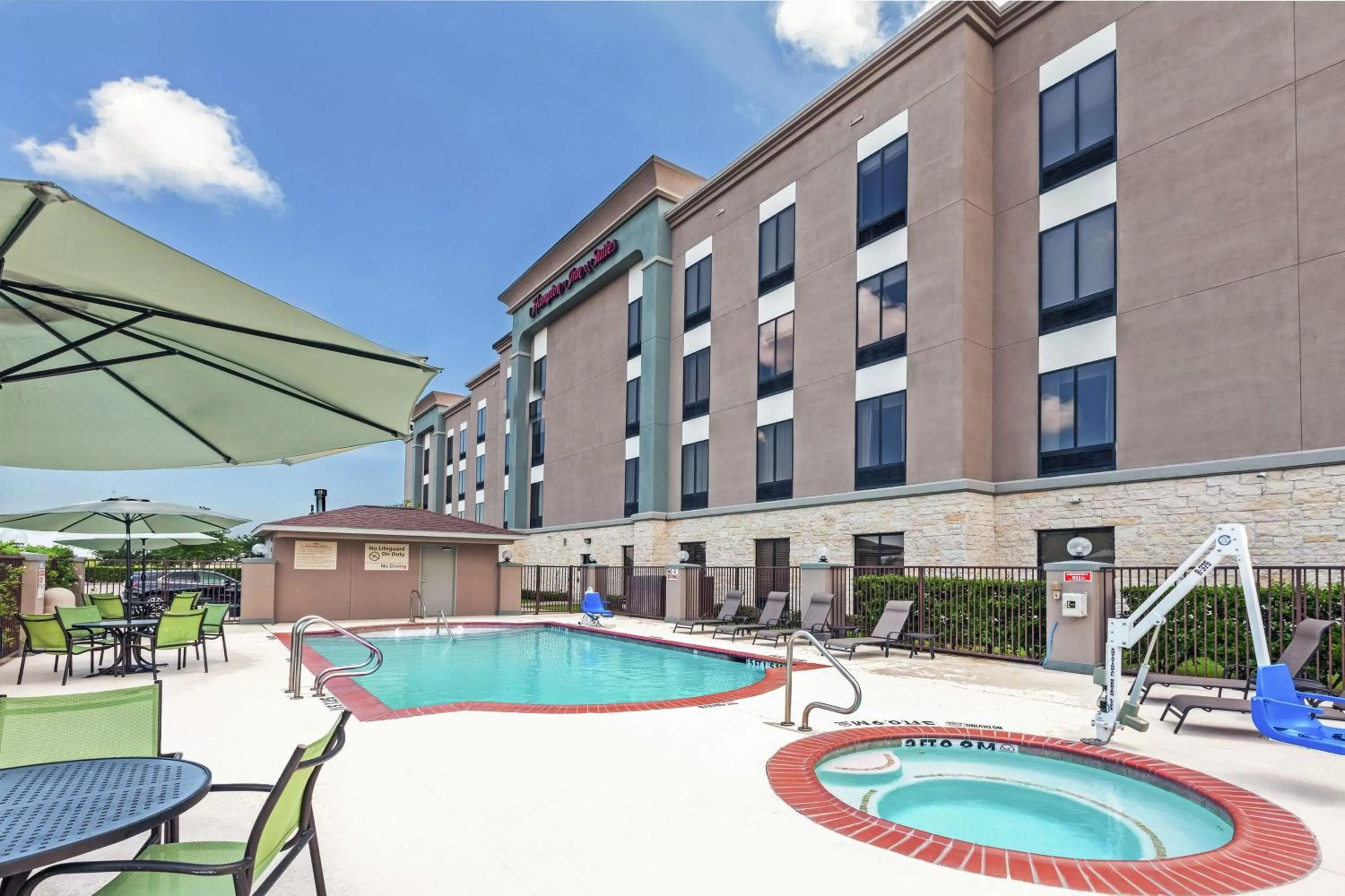 Pool view in Hampton Inn & Suites Houston/League City