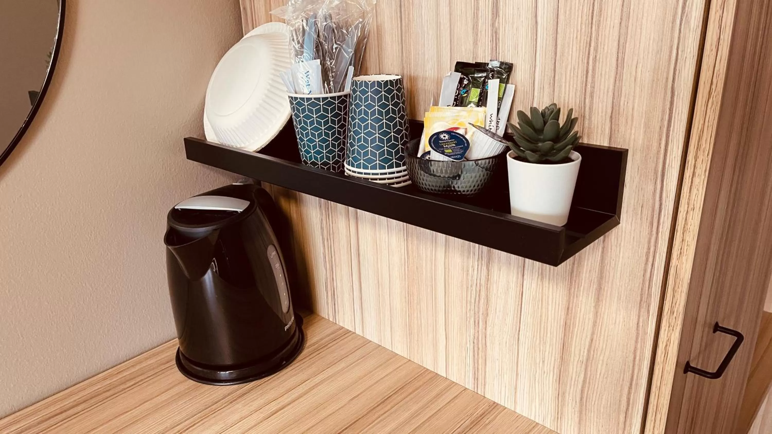 Coffee/tea facilities in Hotelli Loimu by UHANDA