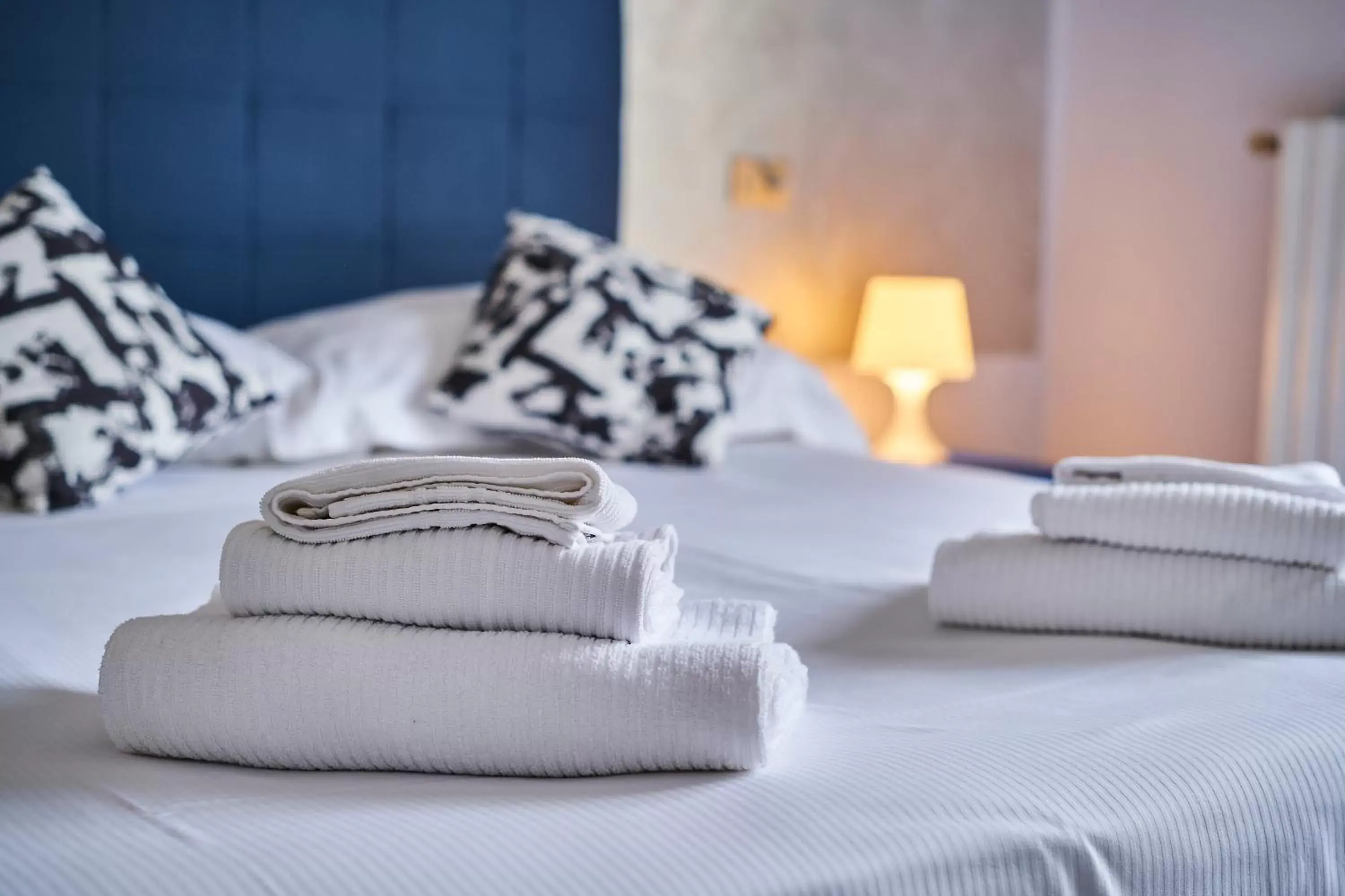 Standard Triple Room in HOTEL VITTORIA Standard Triple Room in HOTEL VITTORIA