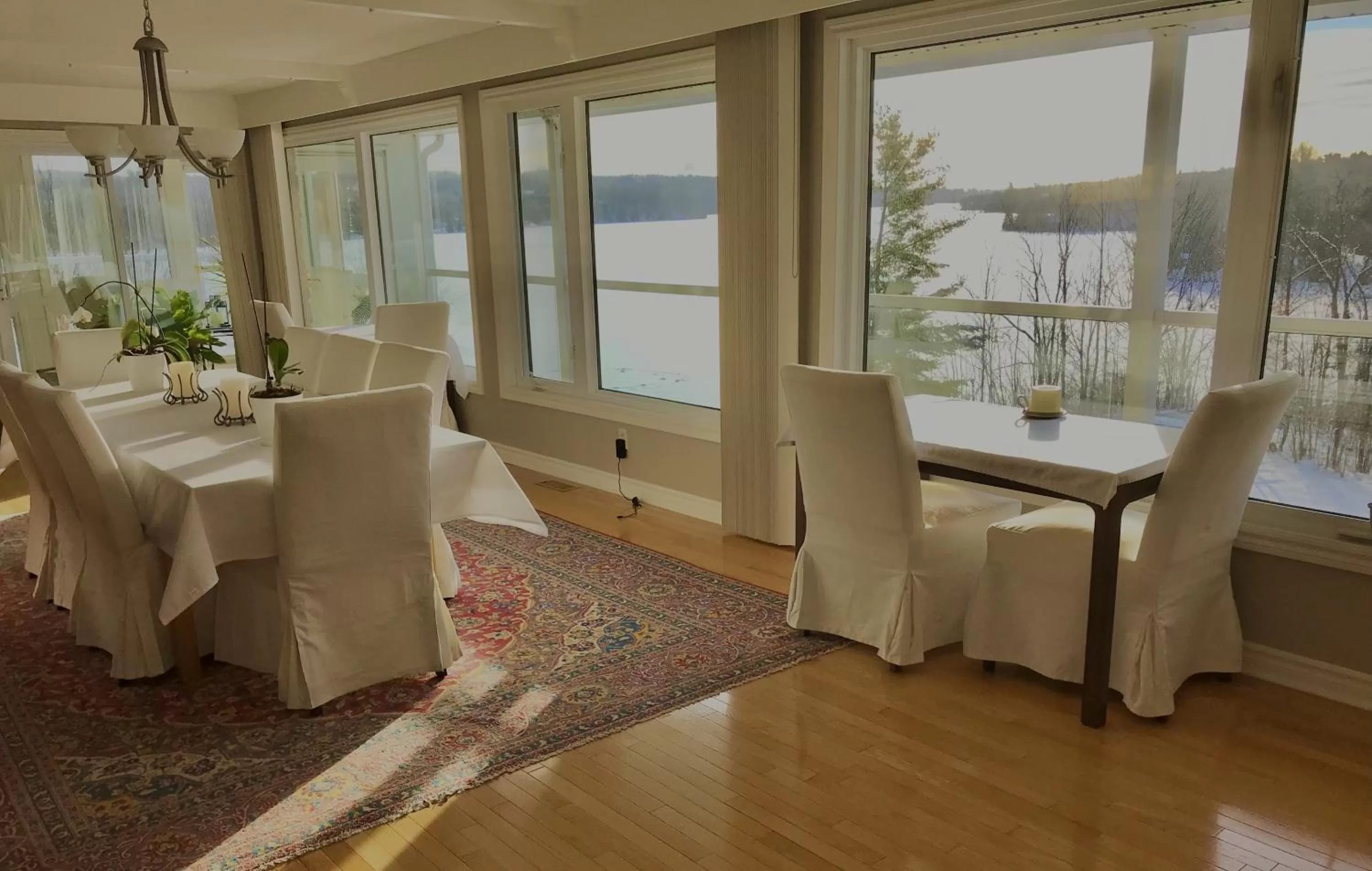 Restaurant/places to eat, Banquet Facilities in Auberge Tom B&B