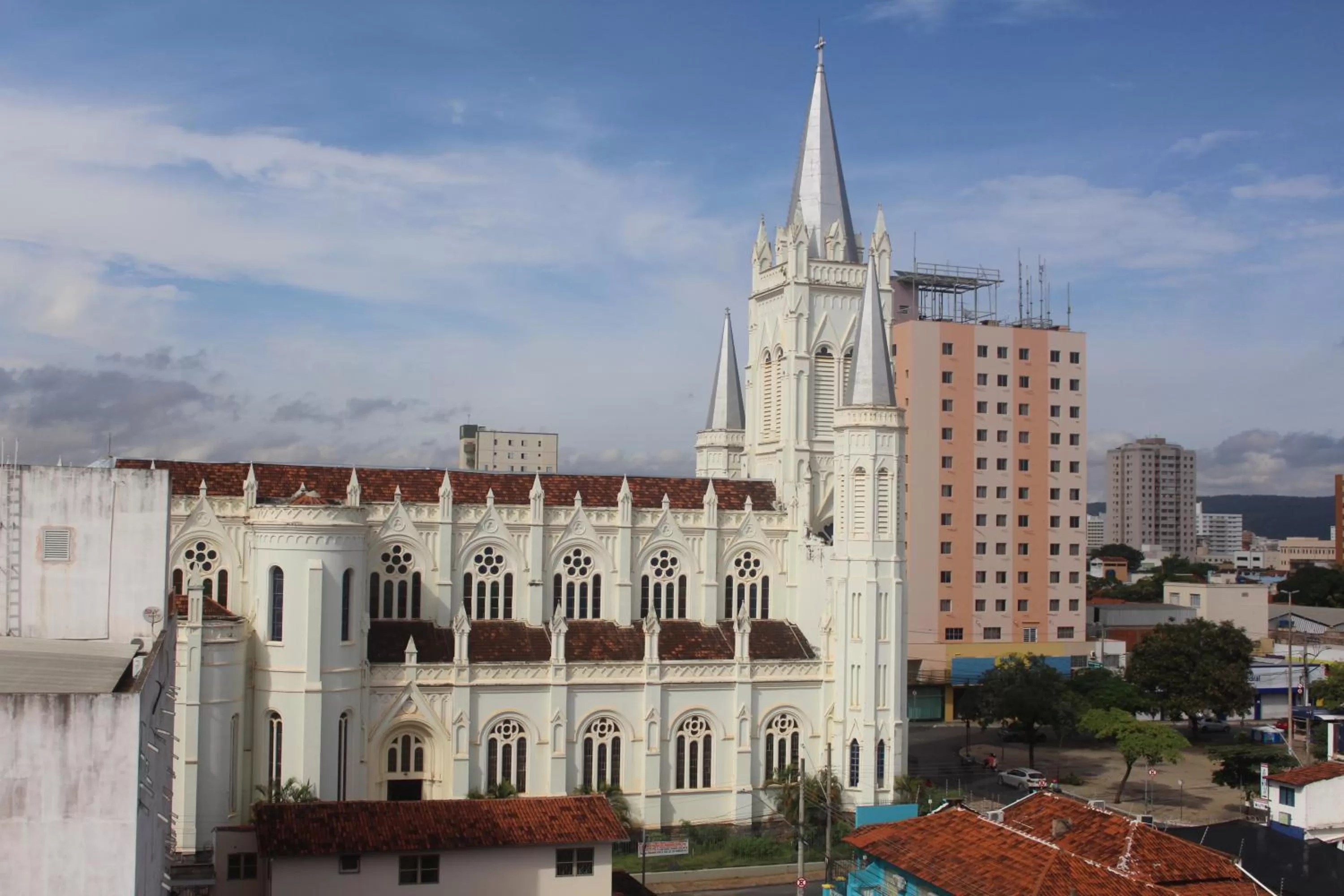 Hotel Oscar Blue Montes Claros