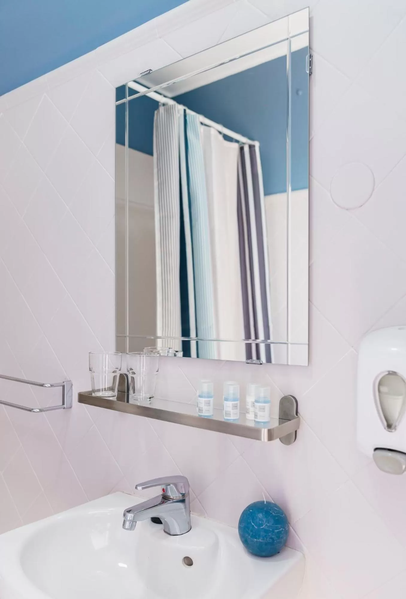 Bathroom in BYPILLOW Mumm