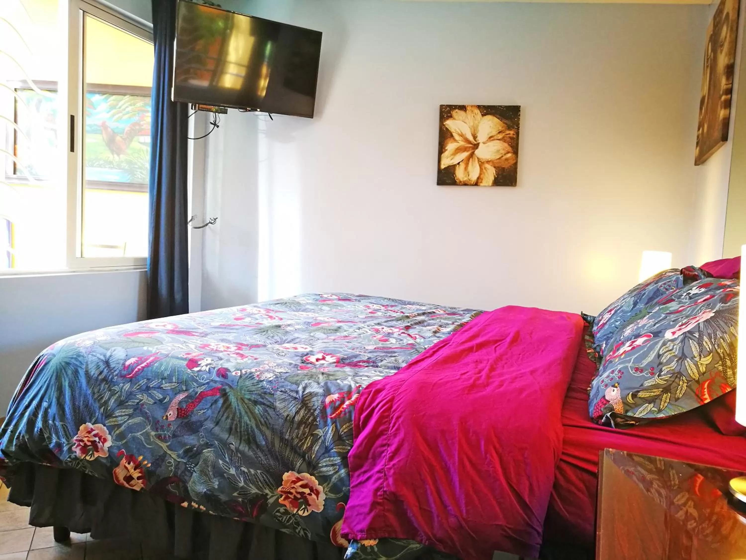 TV and multimedia, Bed in Hotel Casa 69