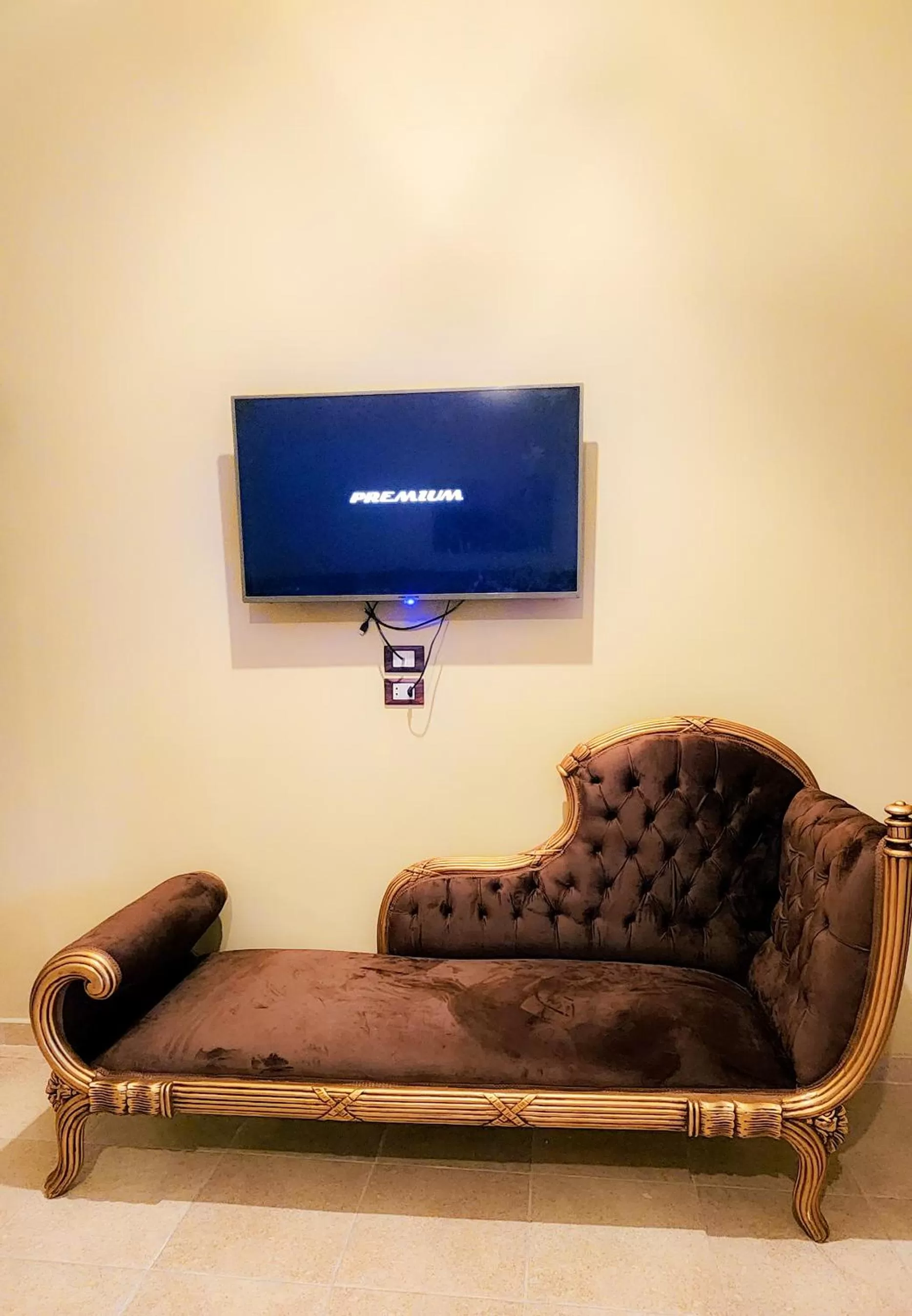 Living room, Seating Area in King Cheops Inn - Pyramid View