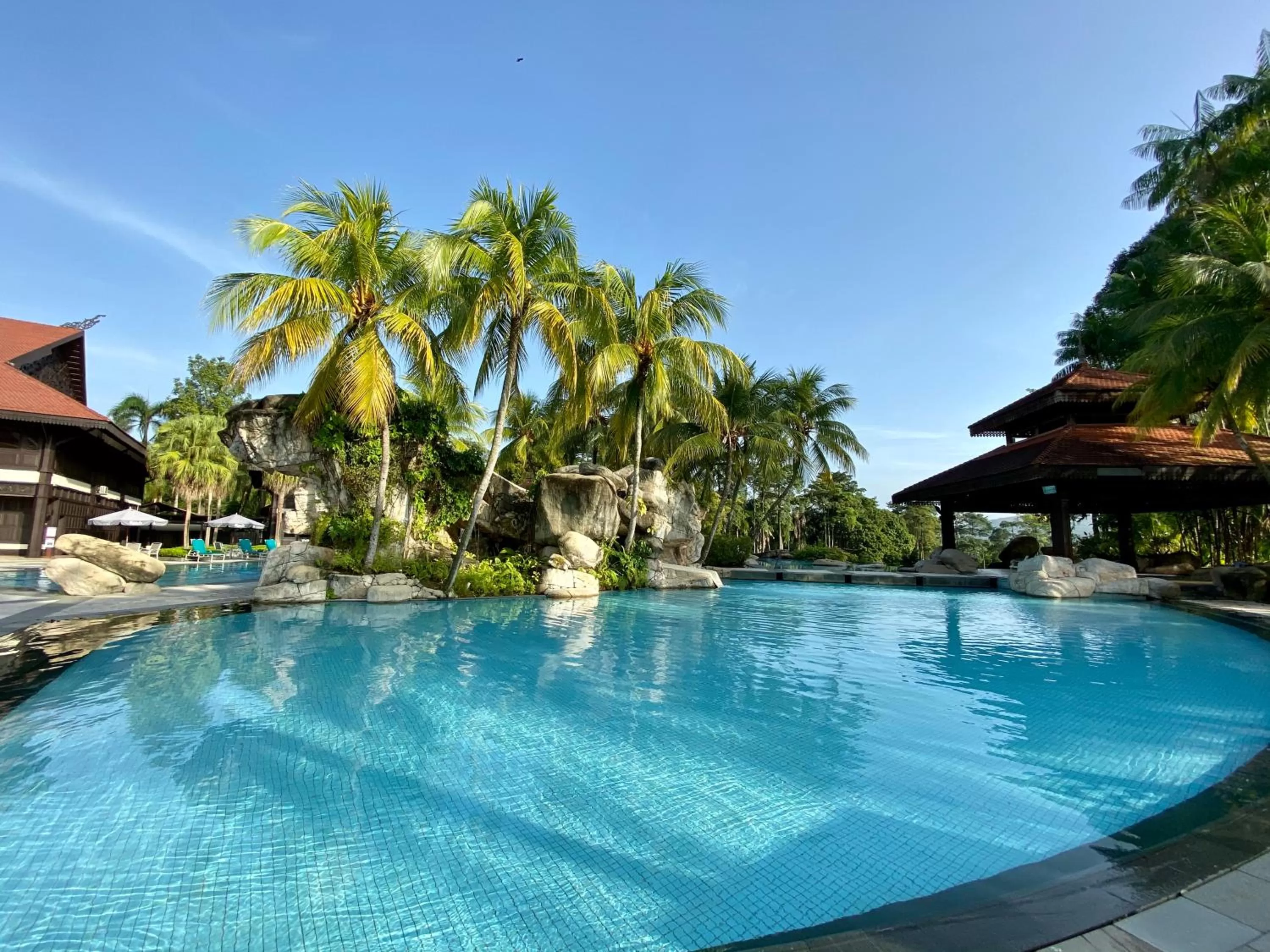 Swimming pool in Pulai Springs Resort Official
