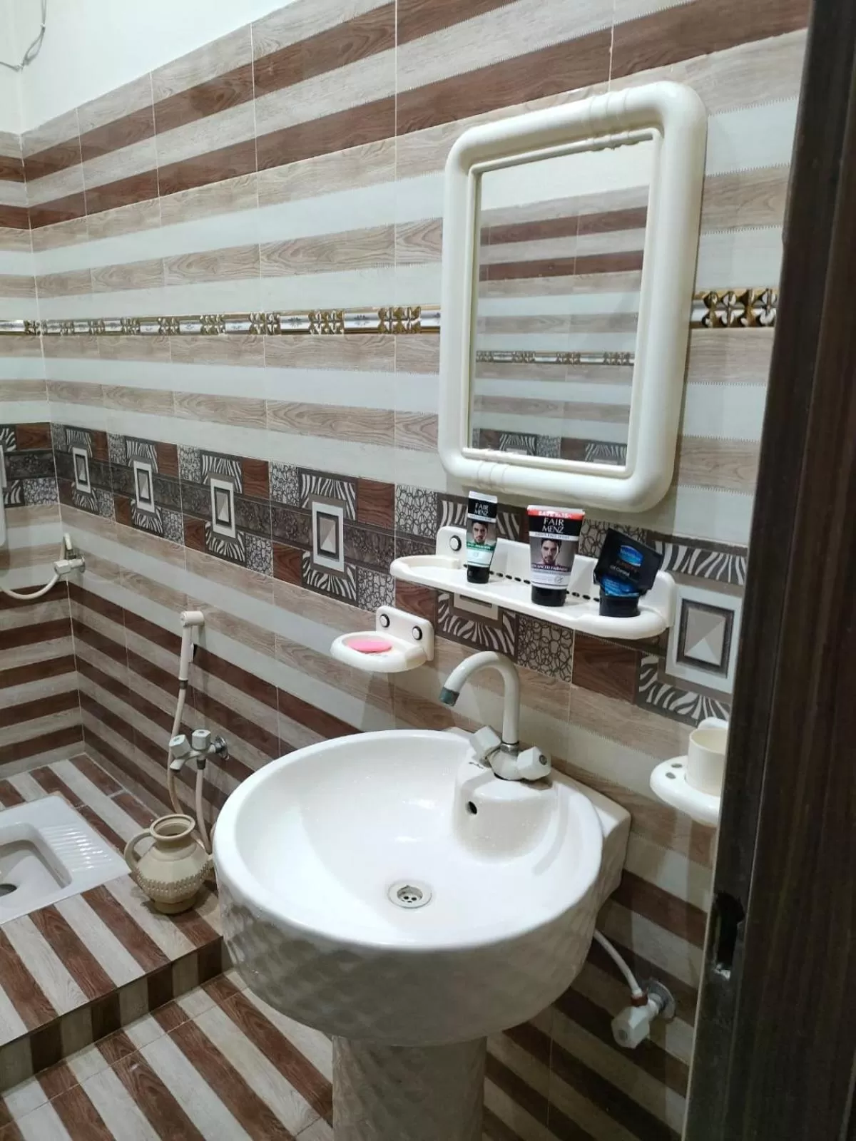 Bathroom in Hotel Royal Luxury Multan