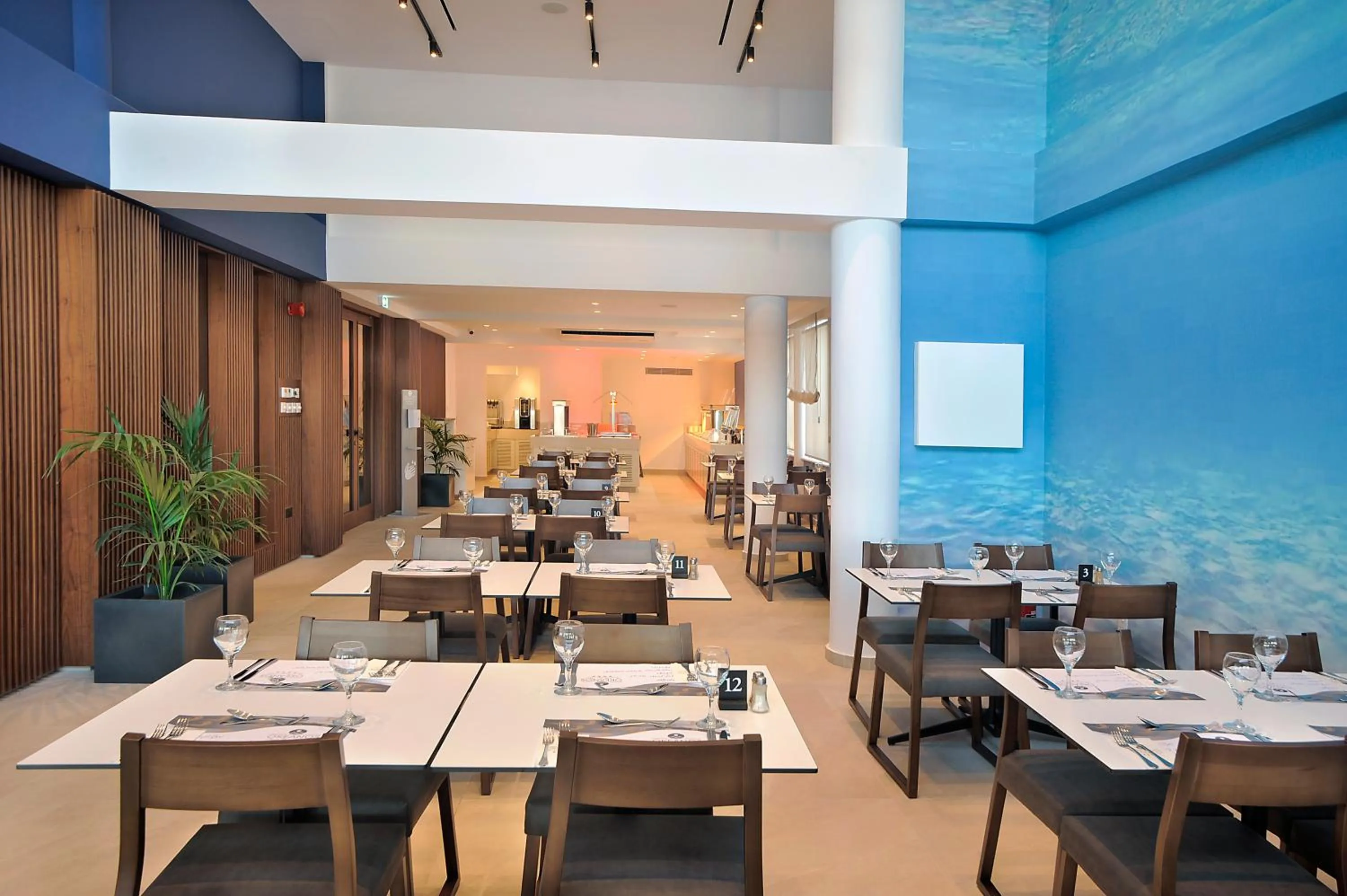 Restaurant/places to eat in Okeanos Beach Boutique Hotel