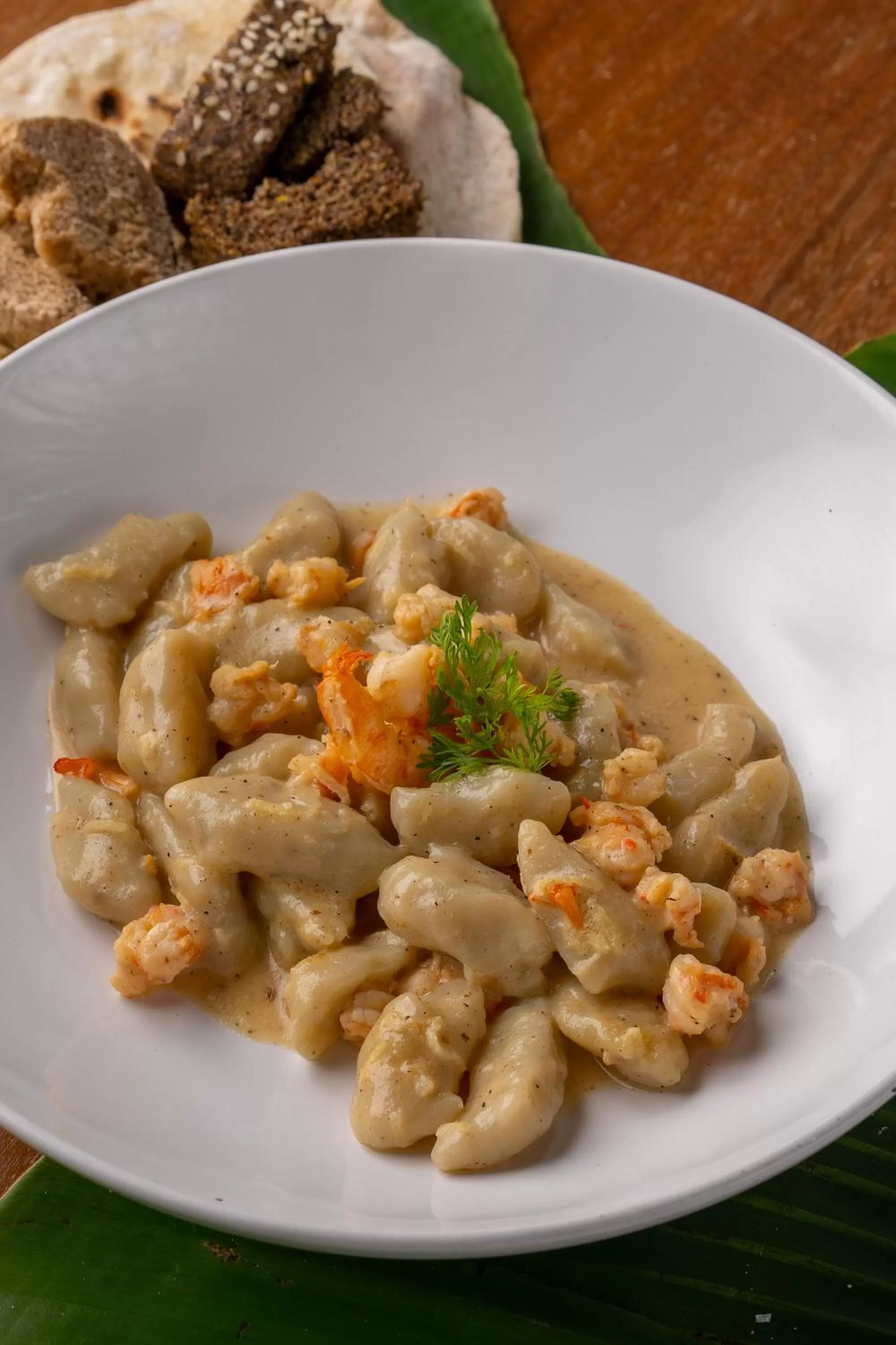 Food in El Encuentro Surf Lodge