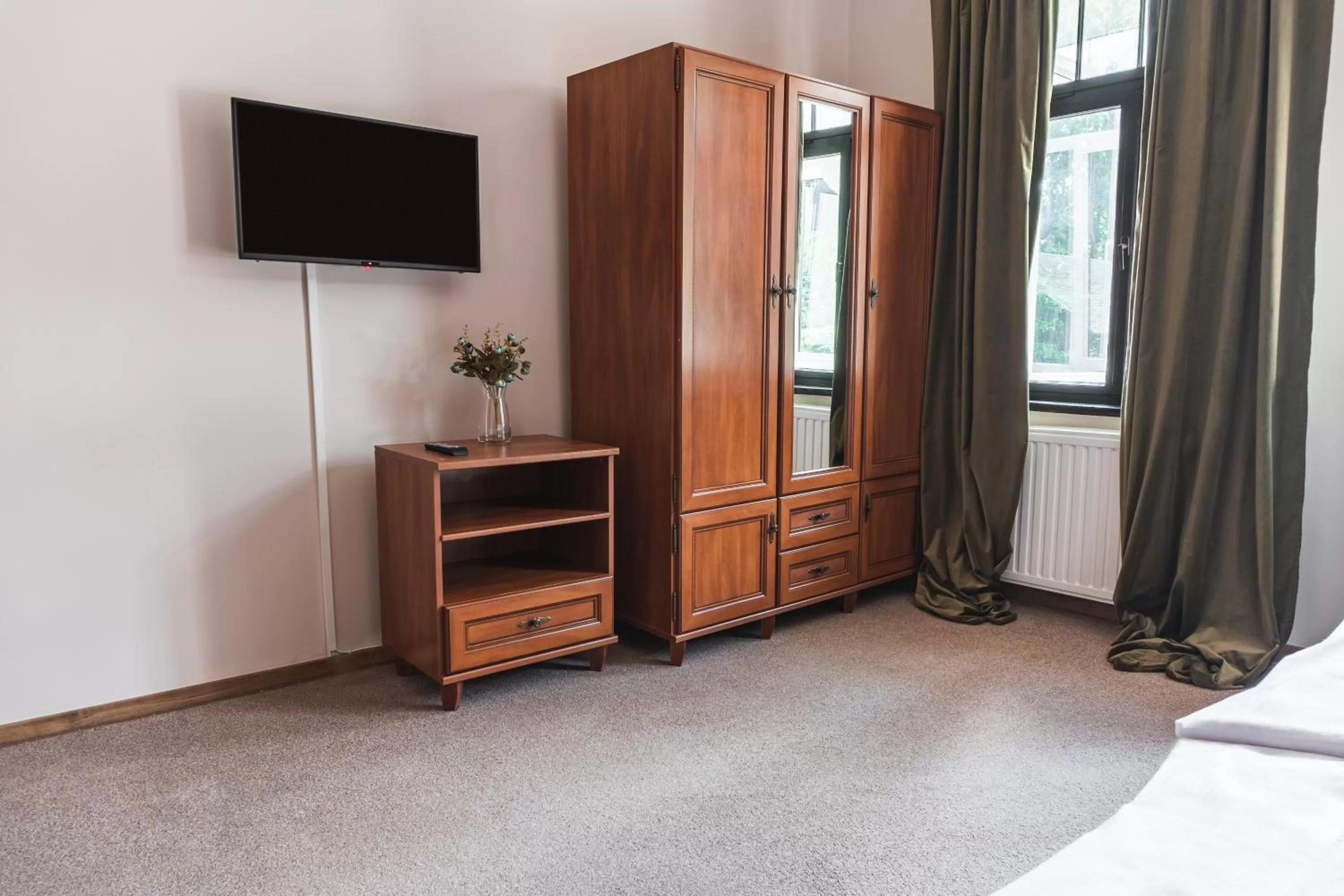 Photo of the whole room, Bed in Perła Świeradowa