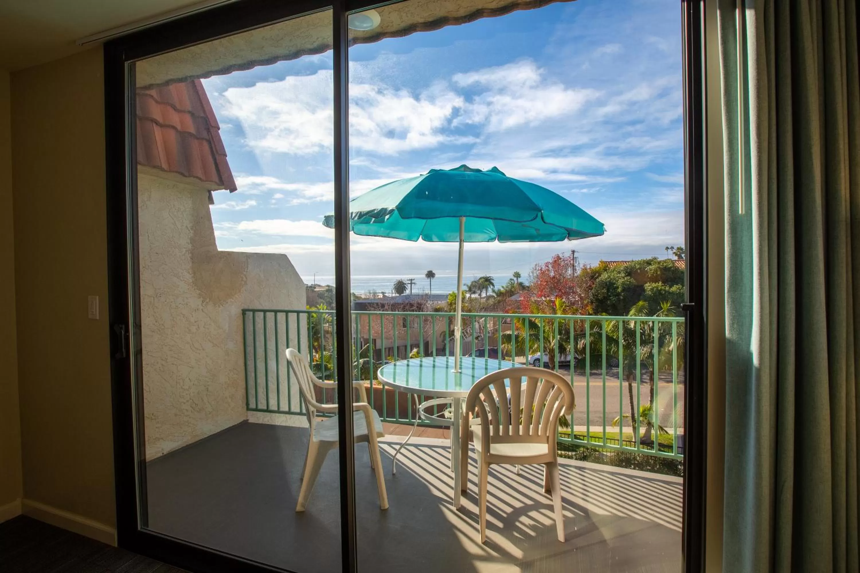 Moonlight Beach Motel