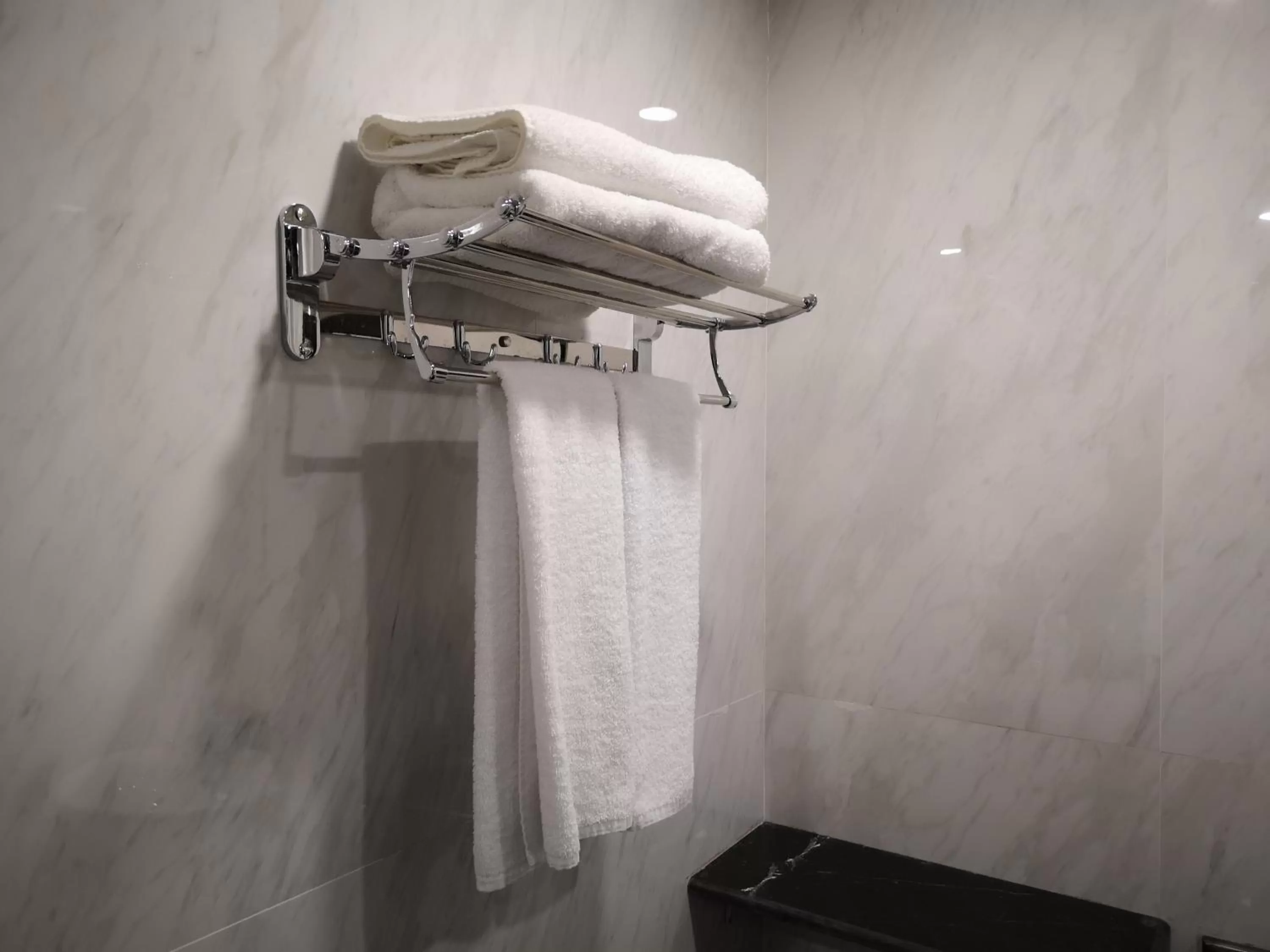 Bathroom in East Palace Hotel