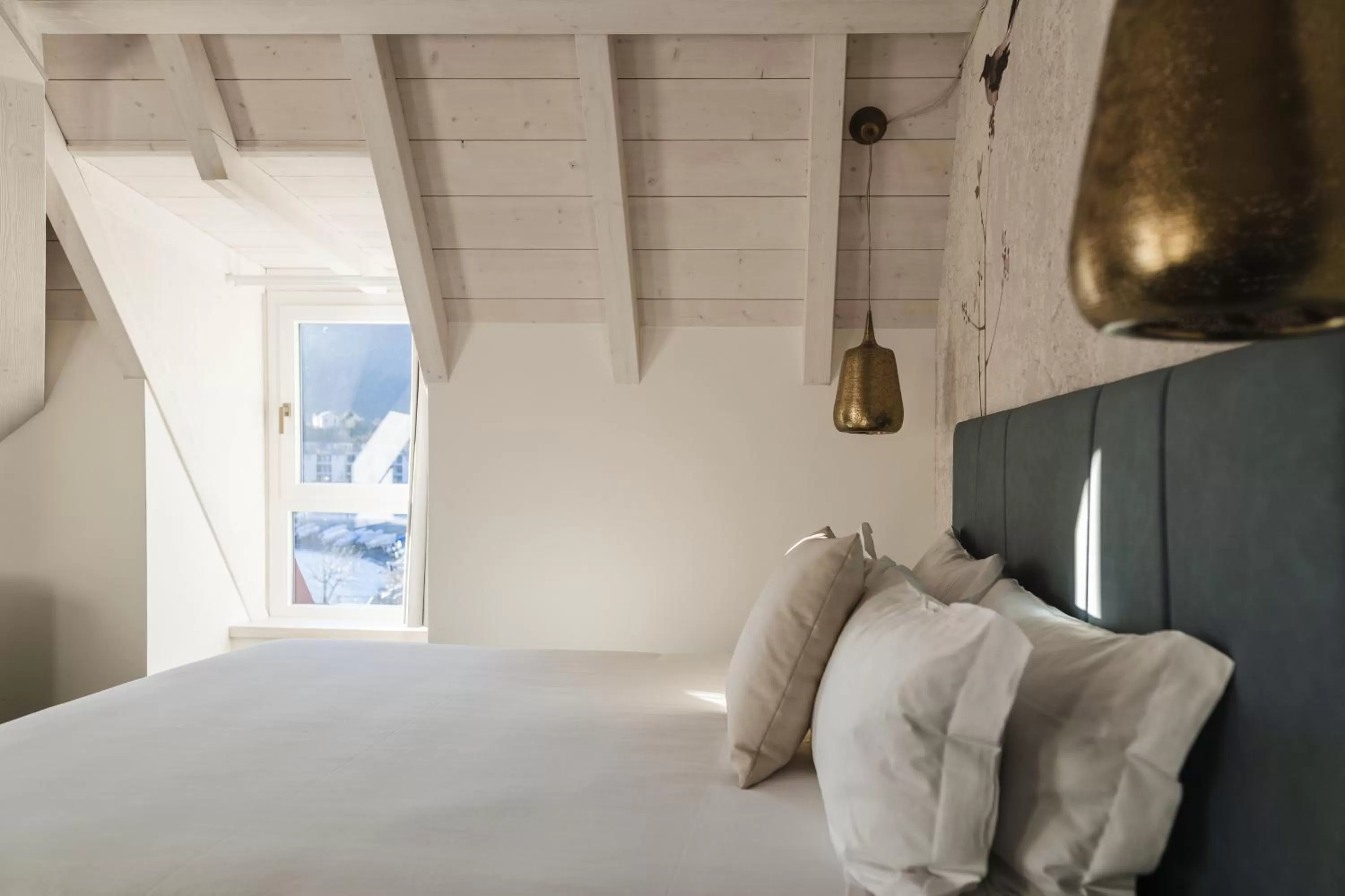 Bed in LUXURY SUITES ROCOPOM - Lake Front