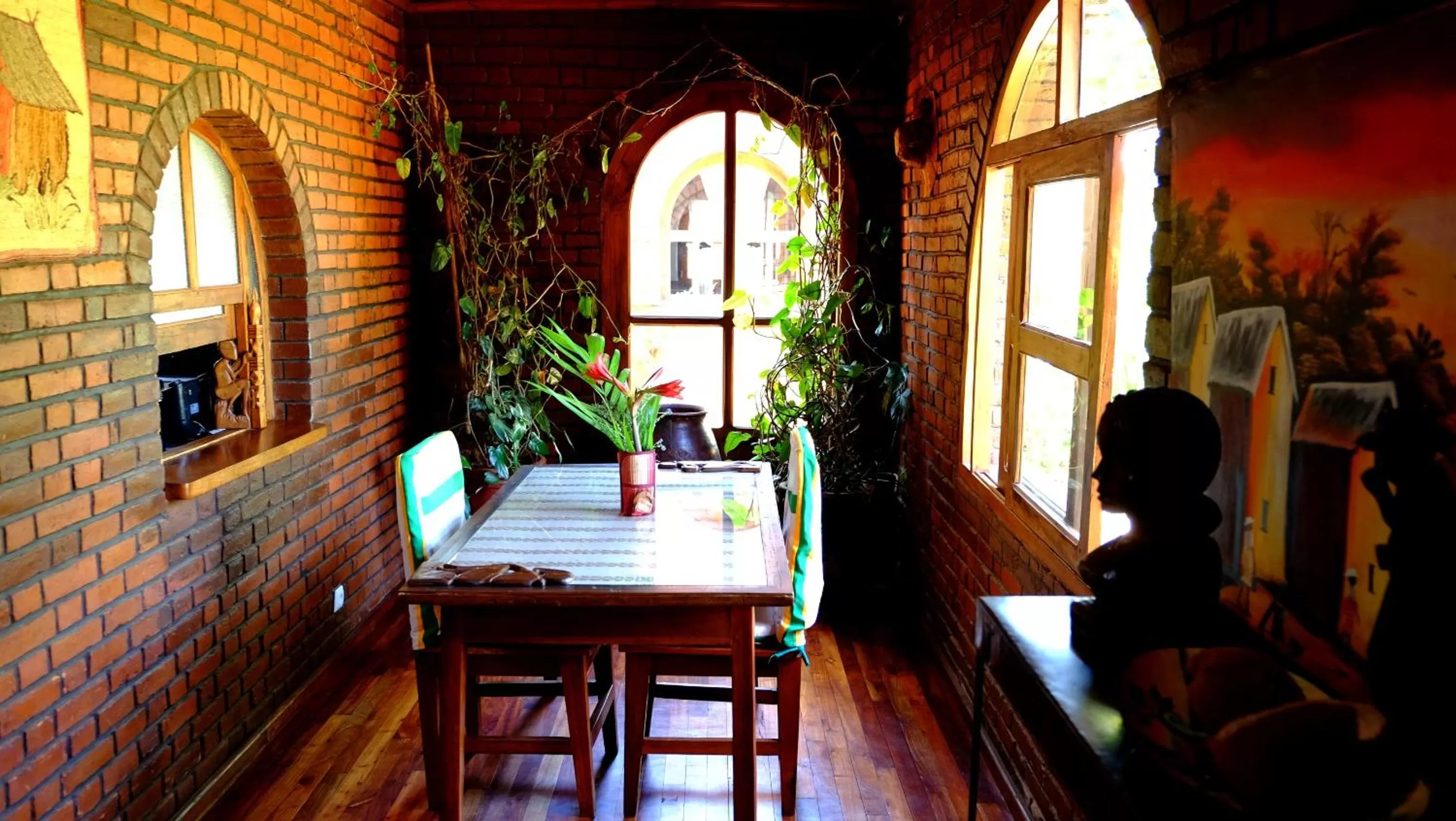 Lounge/Bar in Eco Lodge Les Chambres Du Voyageur