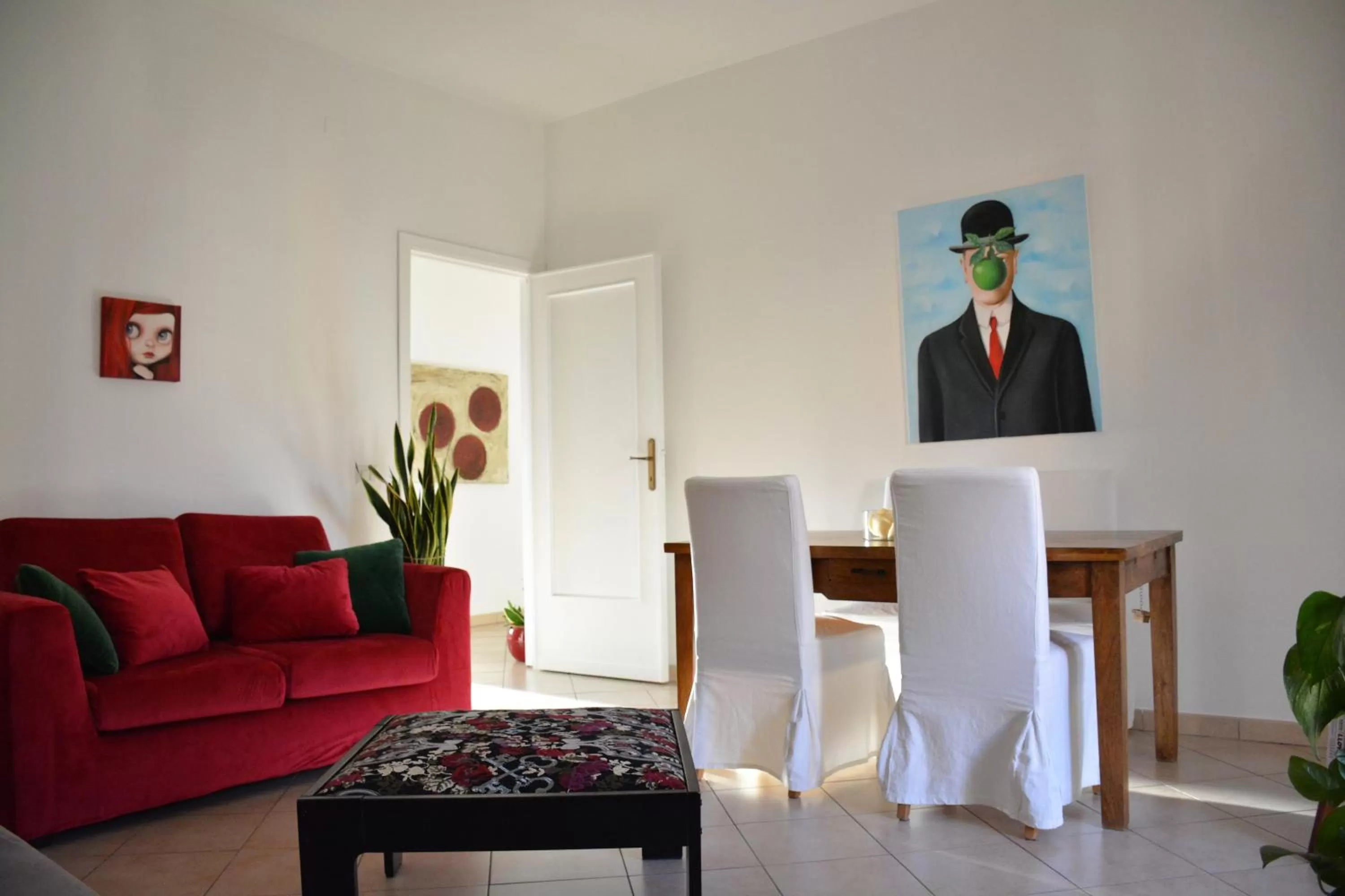 Living room, Dining Area in B&B Fashion style