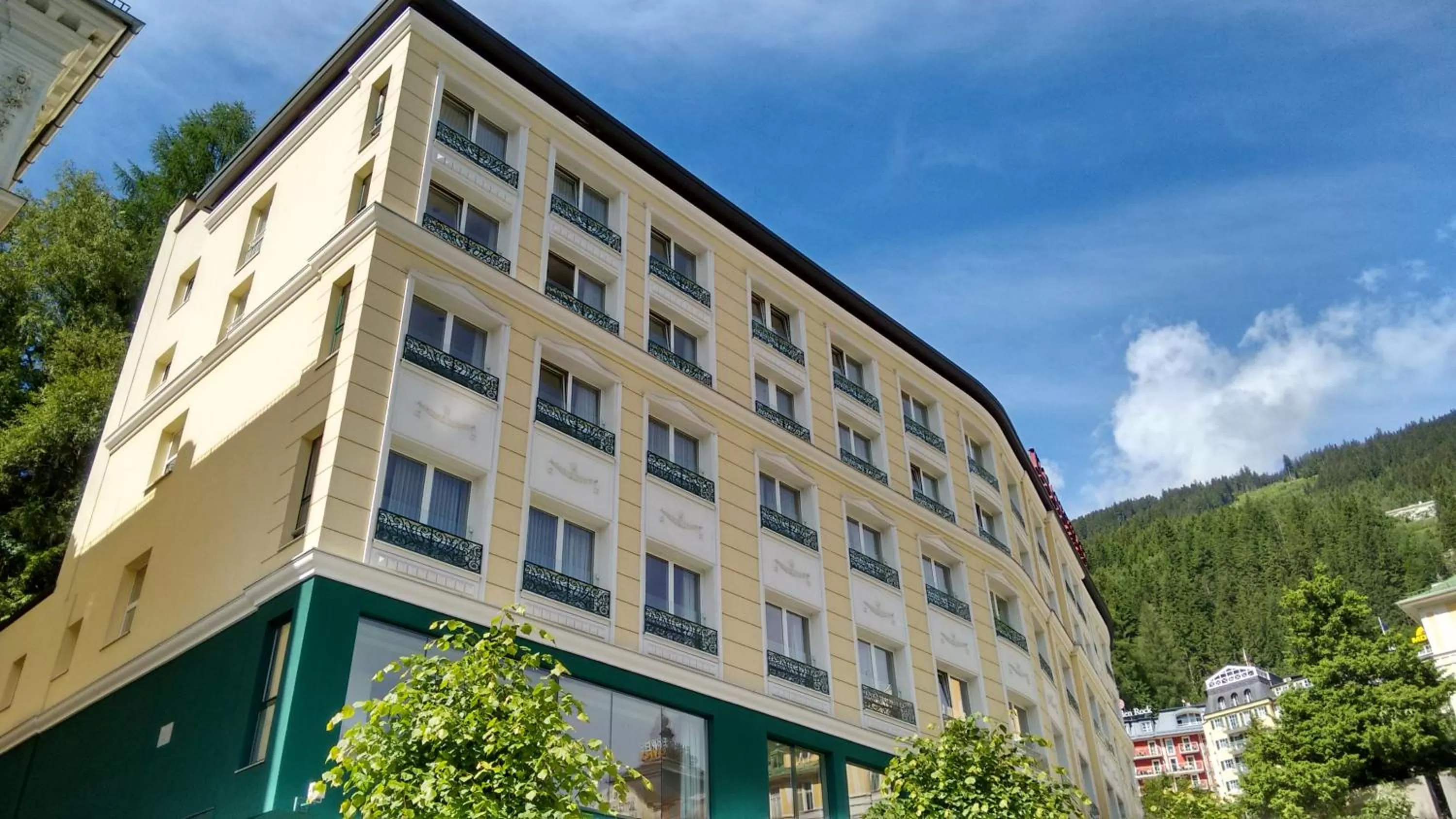 Property building in Thermal Resort Hotel Elisabethpark