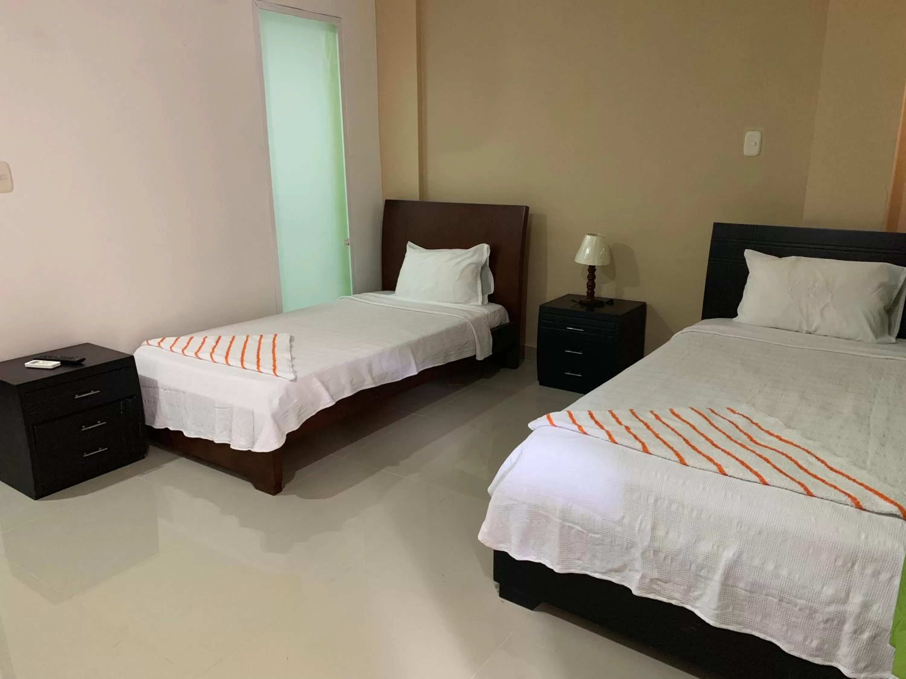 Photo of the whole room, Bed in Mirador de San Jorge