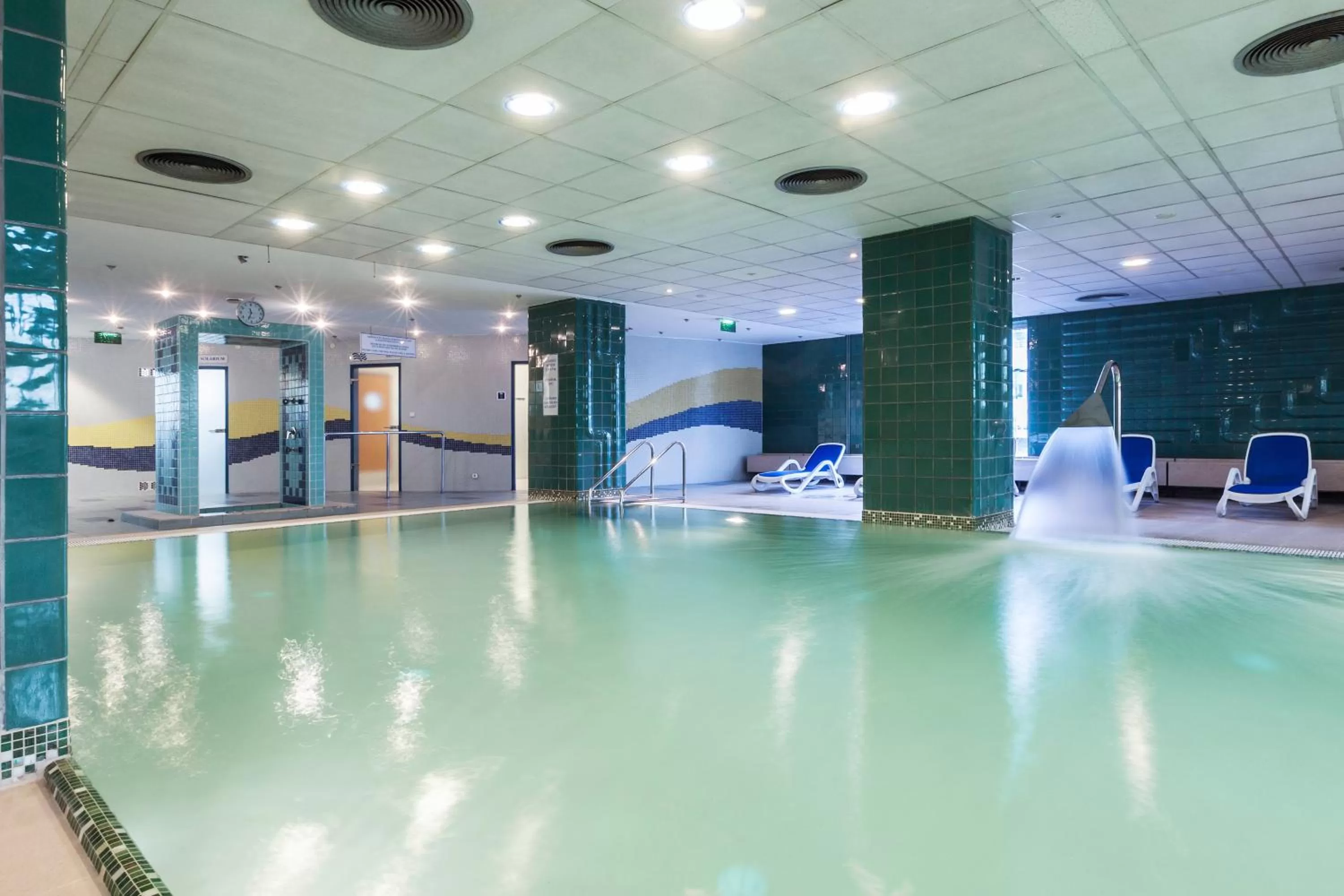 Swimming pool in Danubius Hotel Arena