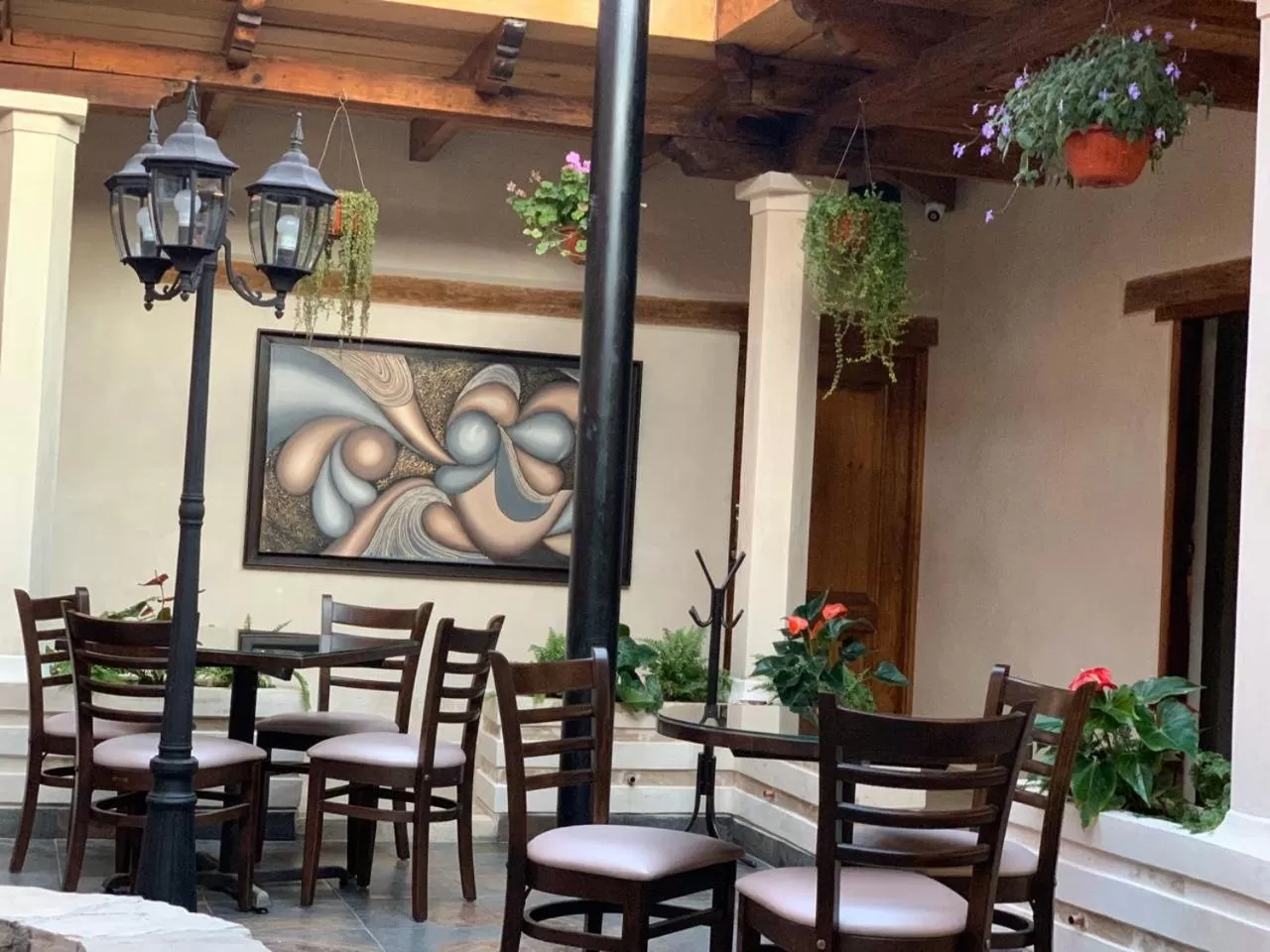 Restaurant/places to eat in Hotel Villa Murano