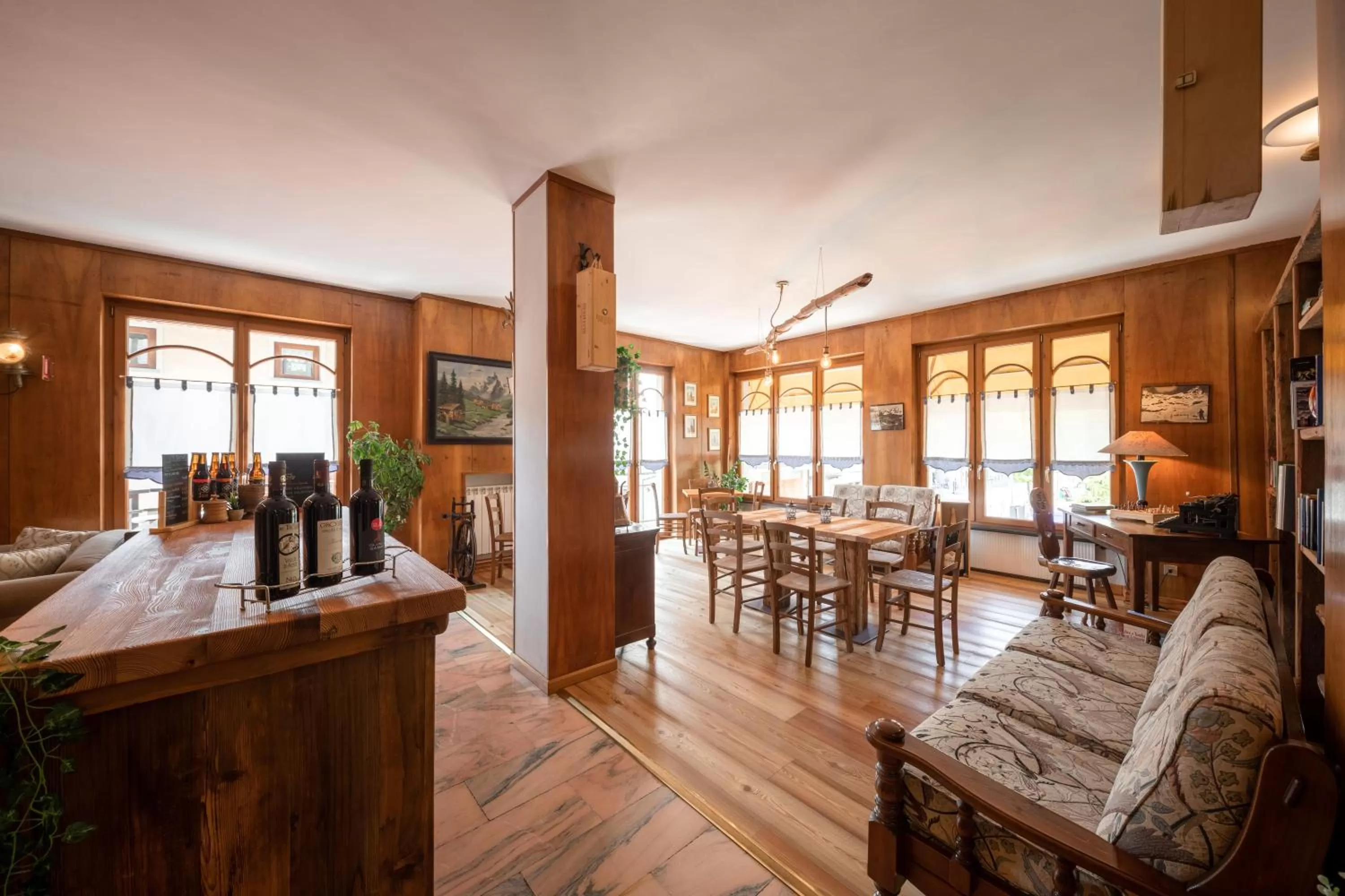 Lounge or bar in Hotel Elena