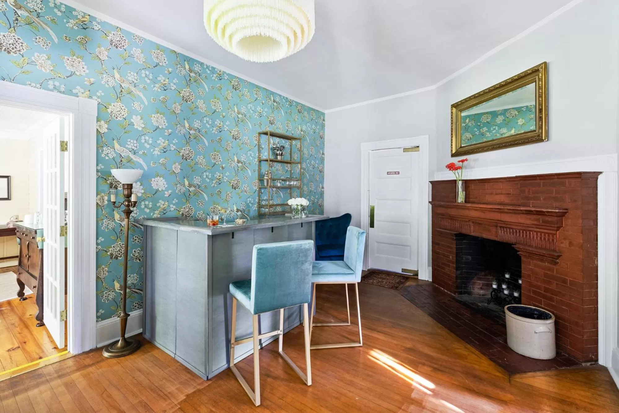 Lounge or bar in Noble House Inn