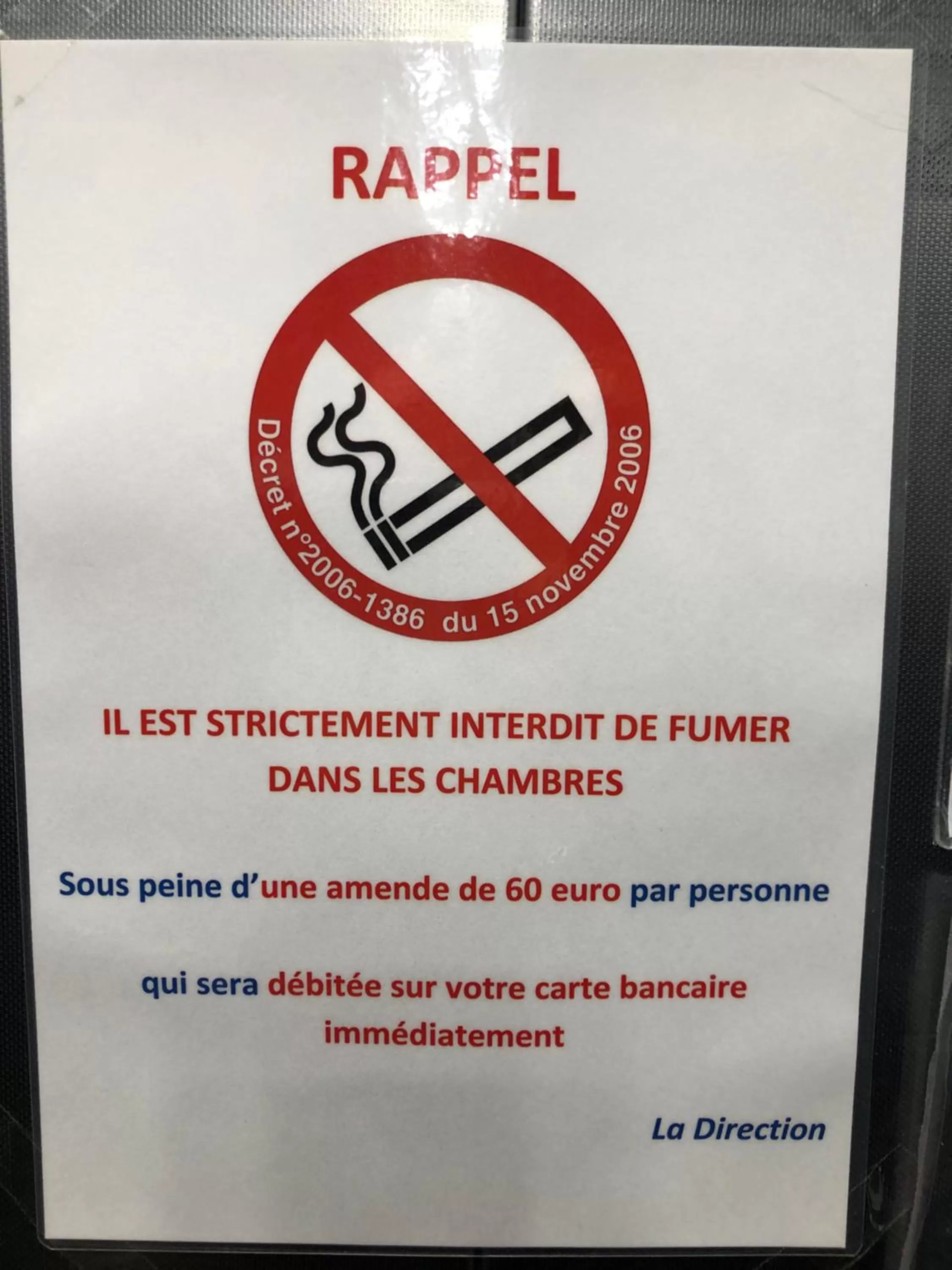 Text overlay in Hôtel Colisée-Verdun Centre Gare Saint-Roch