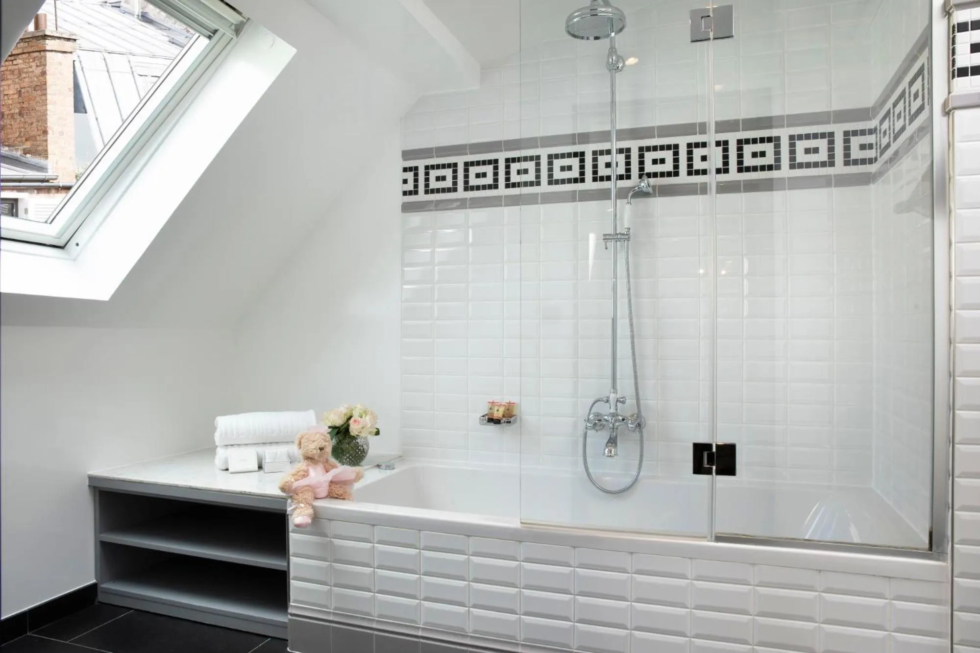 Bathroom in Hotel Monsieur & Spa