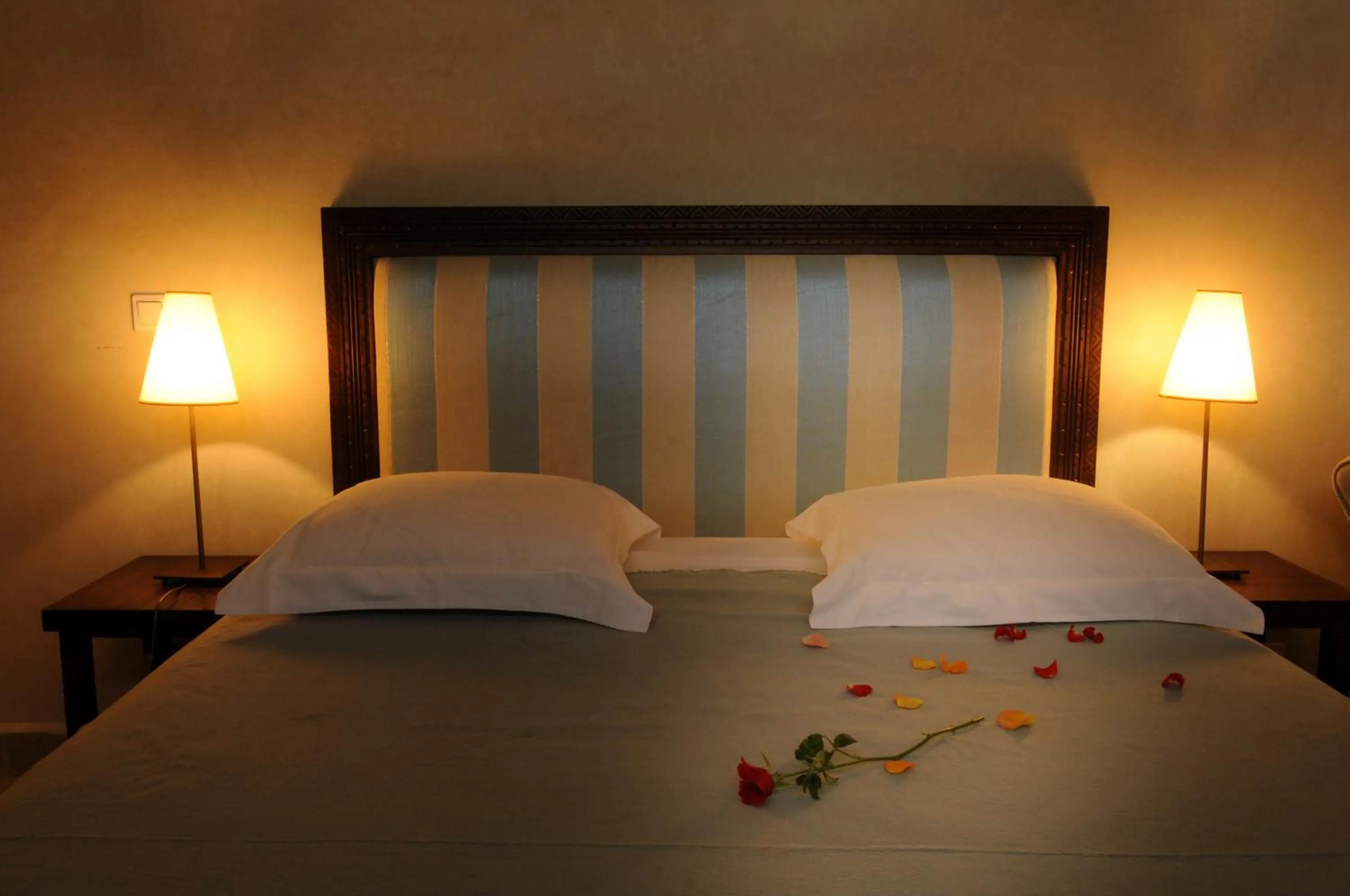 Decorative detail, Bed in Riad Les Hibiscus