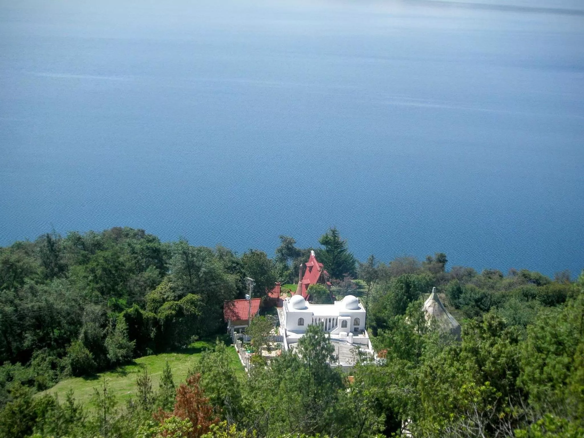 Bird's eye view in Refugio Génesis habitaciones Lago de Tota